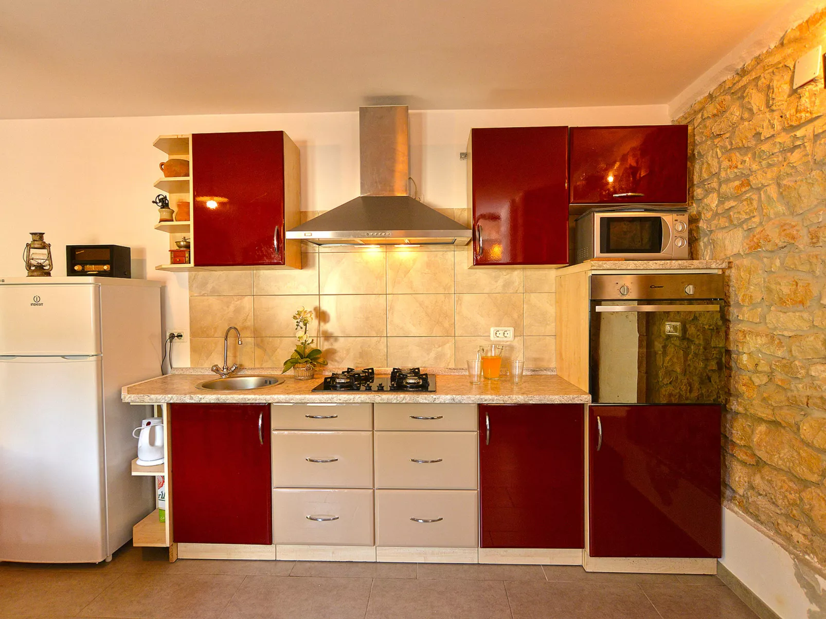 House 682 - Binnen