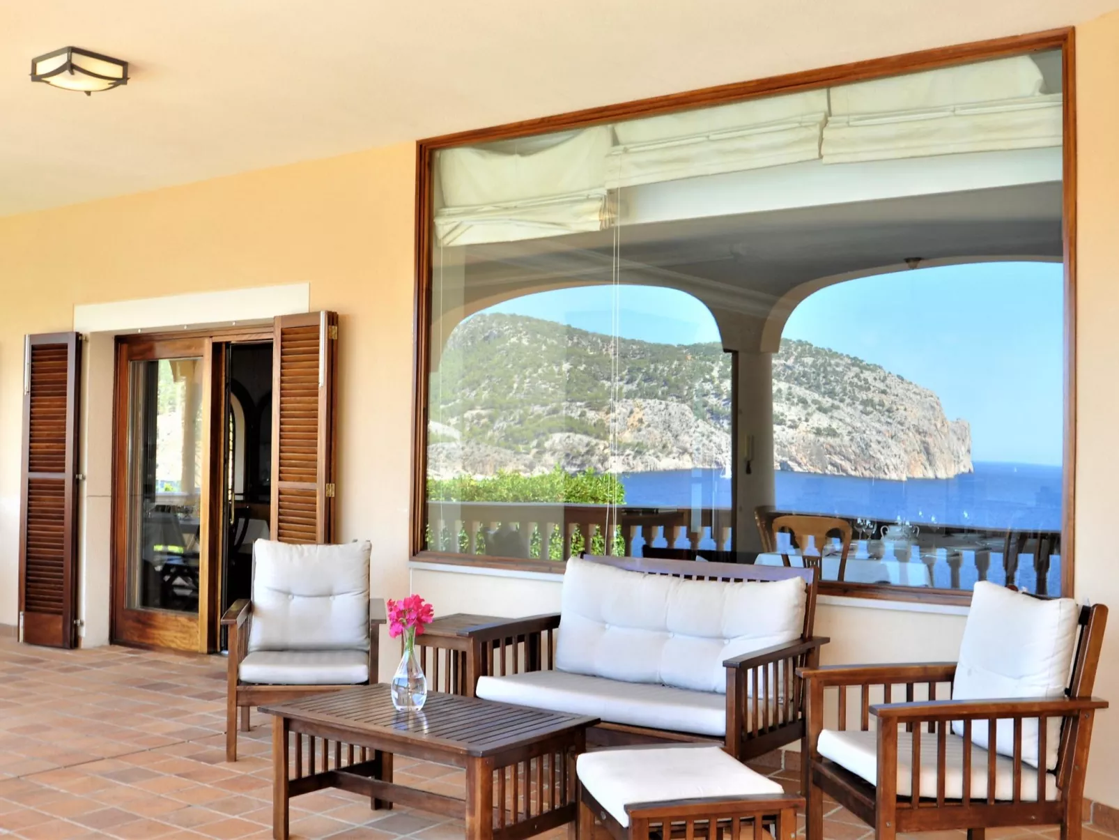 Villa CA TOTHOM con vistas al mar Camp de Mar para 8 personas (4 habitaciones) - Buiten