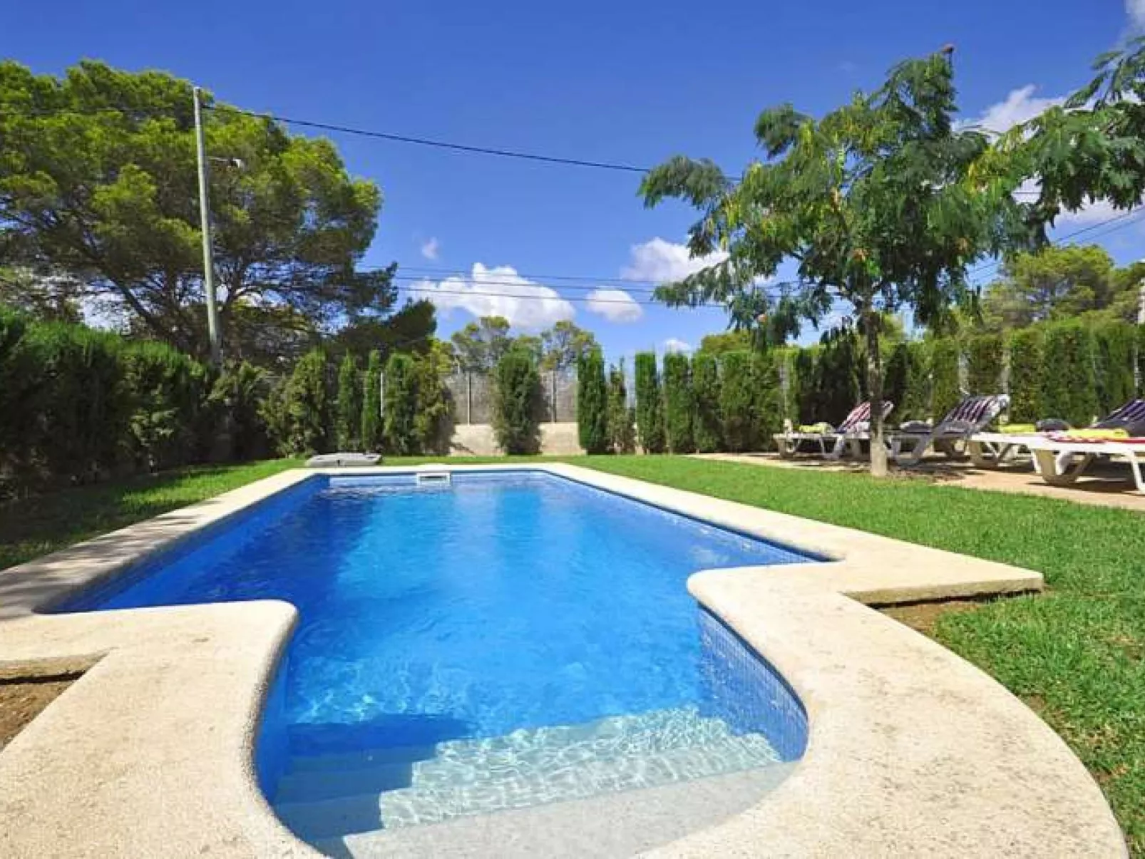 VILLA en Zona residencial tranquila con piscina privada ideal para familias - W - Buiten