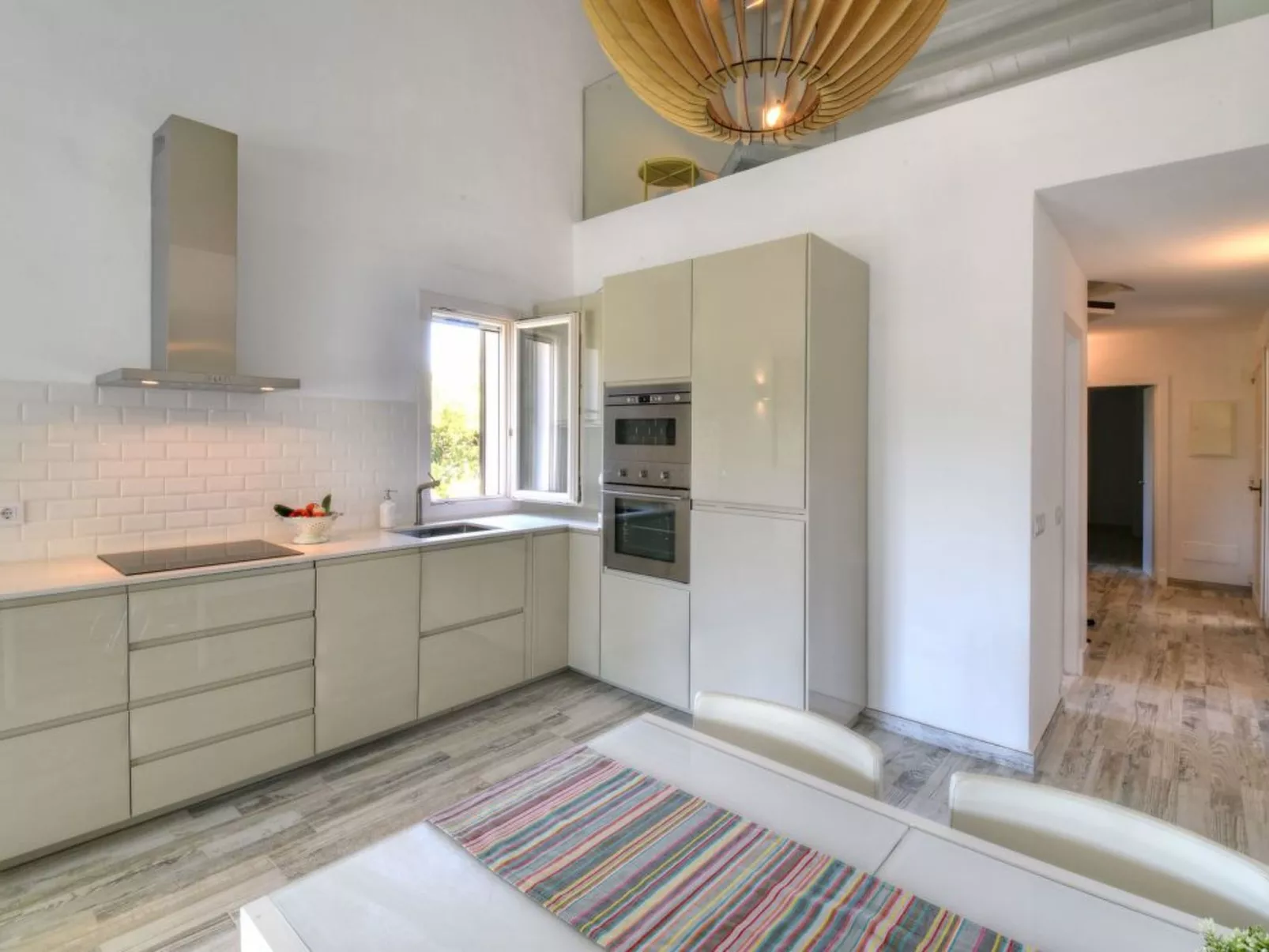 Modernes helles 3-Schlafzimmer Apartment mit Klimaanlage, 2017 komplett neu ren - Binnen
