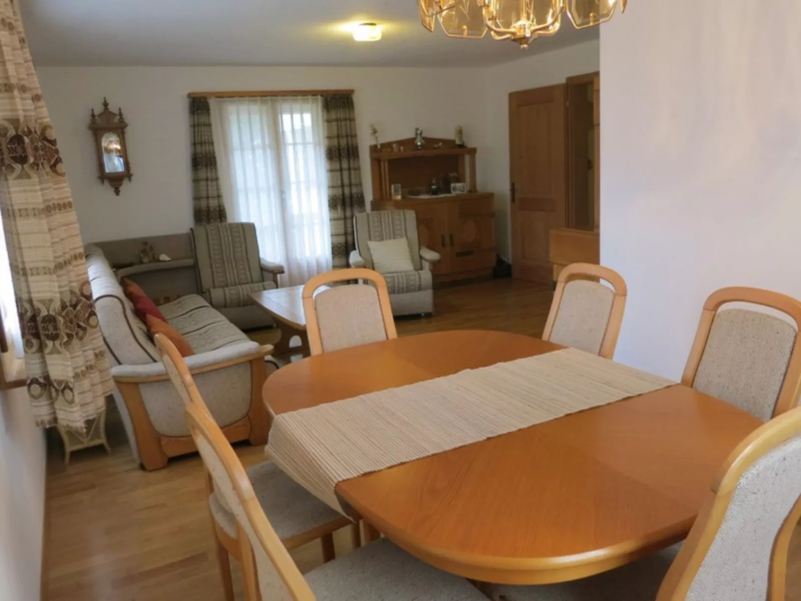 Casa Davos Cuort Good, Vella, (Vella). - Binnen