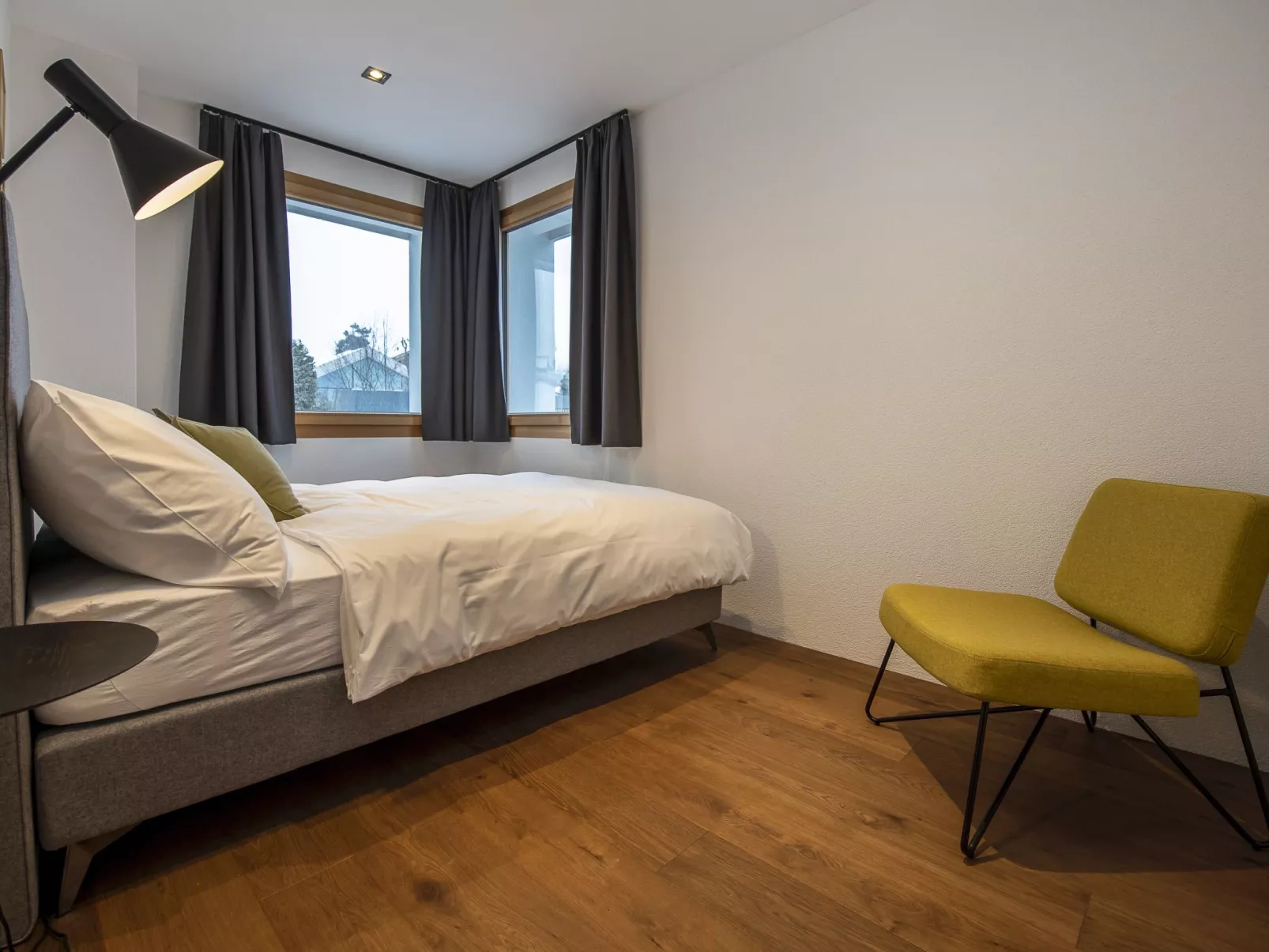 Flem Mountain Lodge, (Flims Waldhaus). Moderne neue 4.5 Ferienwohnung - Binnen