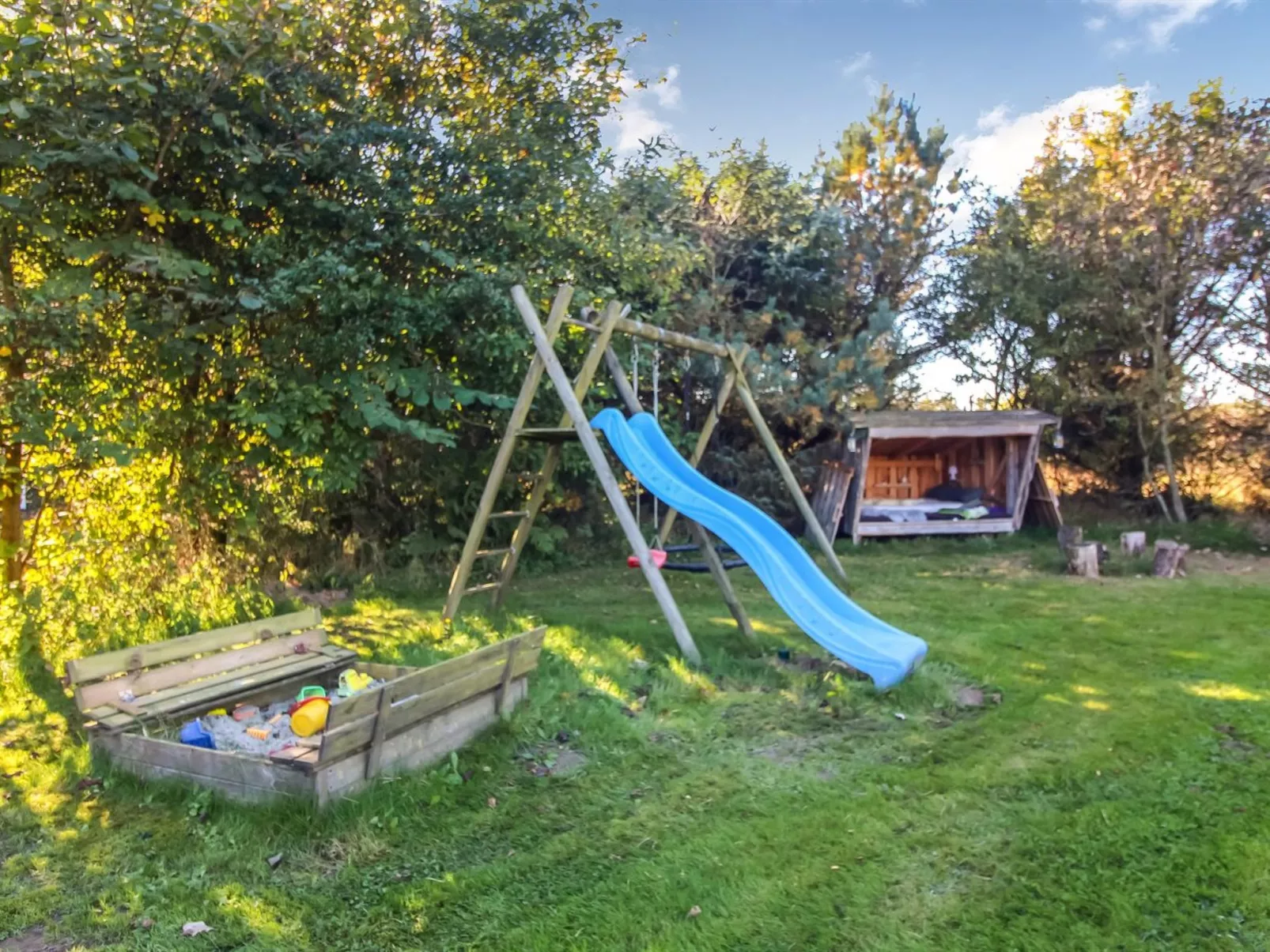 "Arman" - 900m from the sea - Buiten