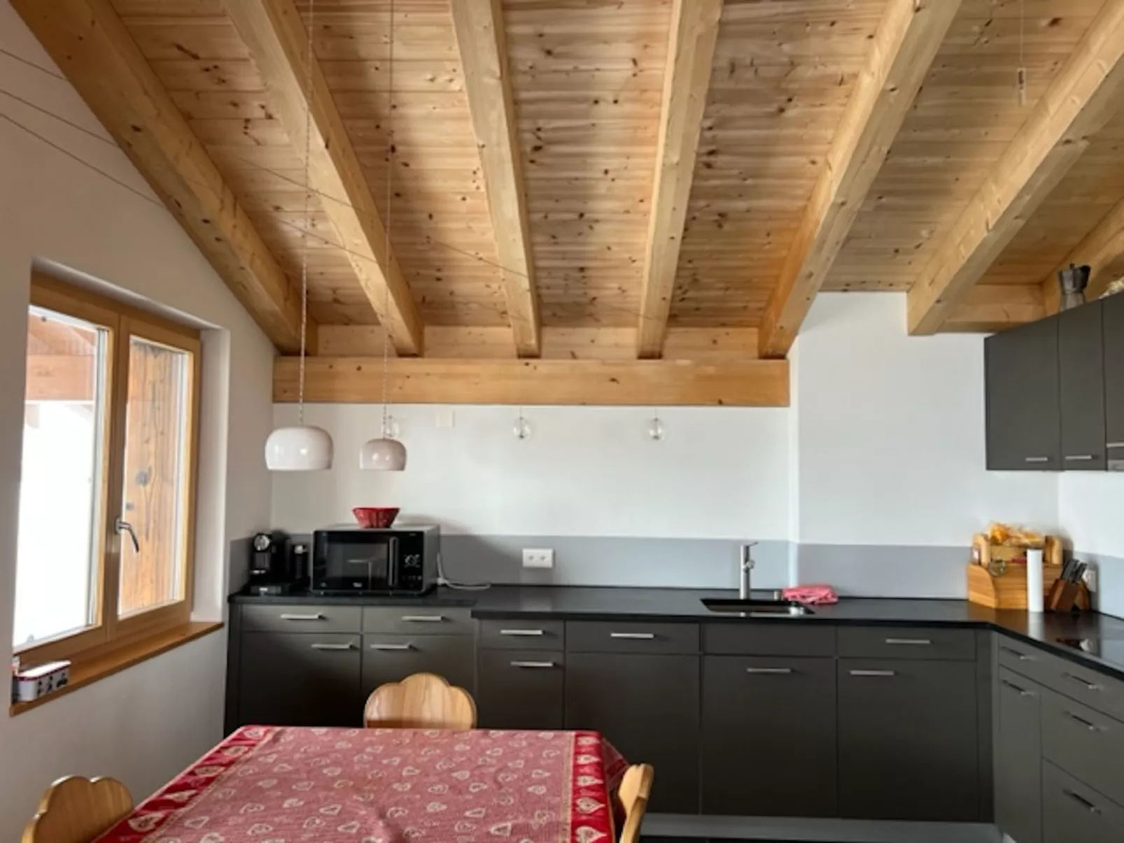 Hirtegga 1, Obersaxen-Miraniga, (Obersaxen). - Binnen