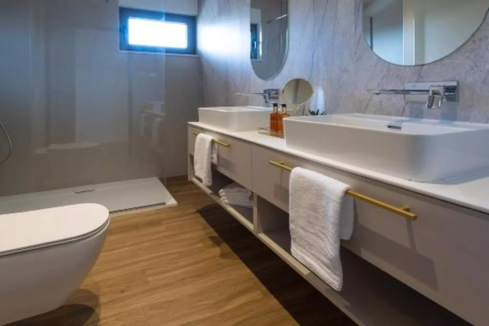 PICTAS Residence - One-Bedroom Apartment with Sea View and Terrace - Badkamer
