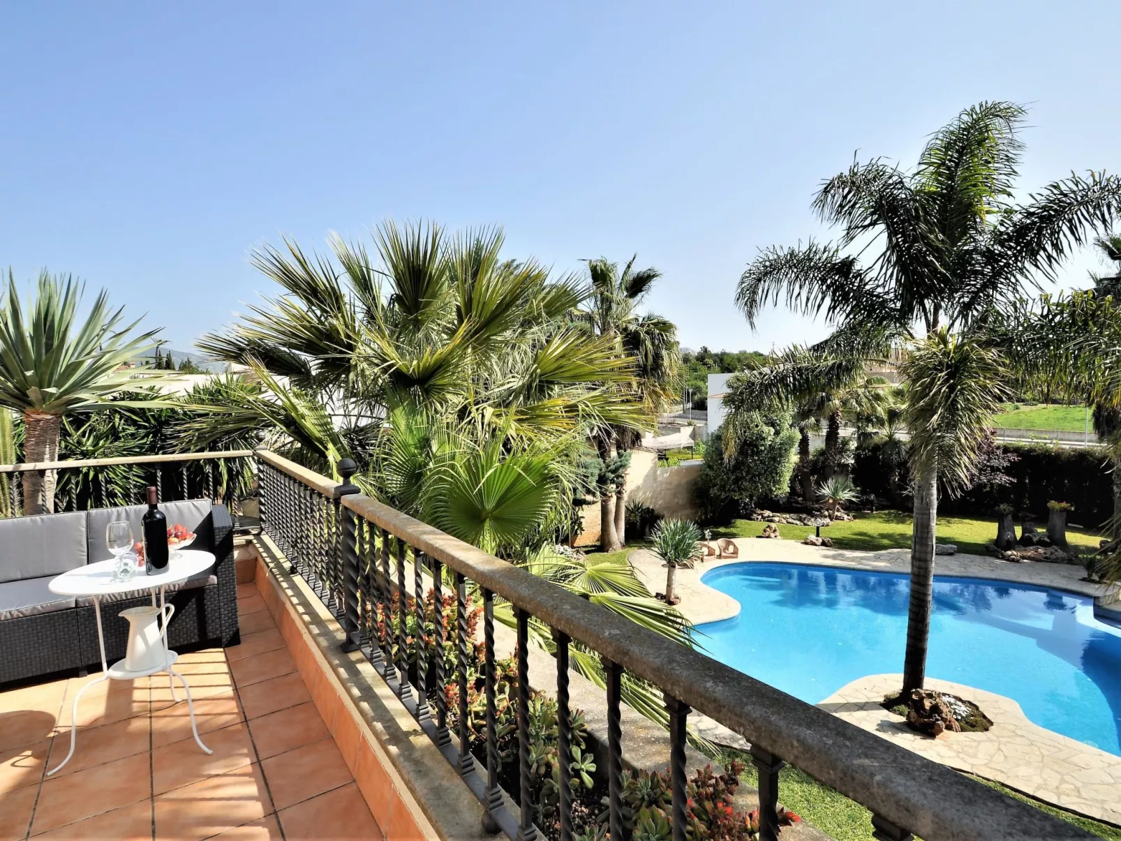 Finca CAN GUAL en Inca para 8 personas con piscina privada y vistas despejadas- - Buiten