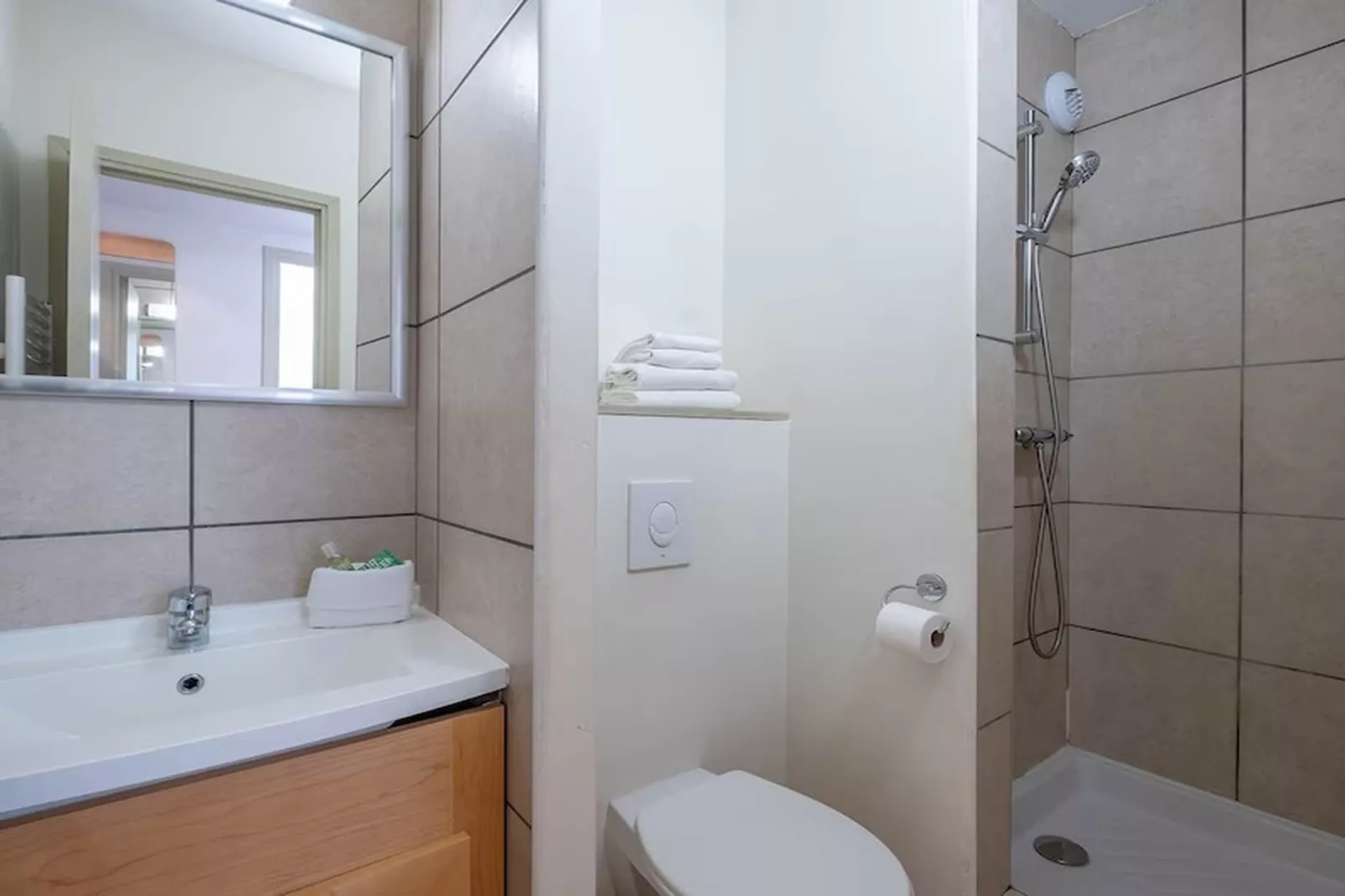 La Foret Apartment 6 people - 2 bedrooms - Balcony - South-facing - Badkamer