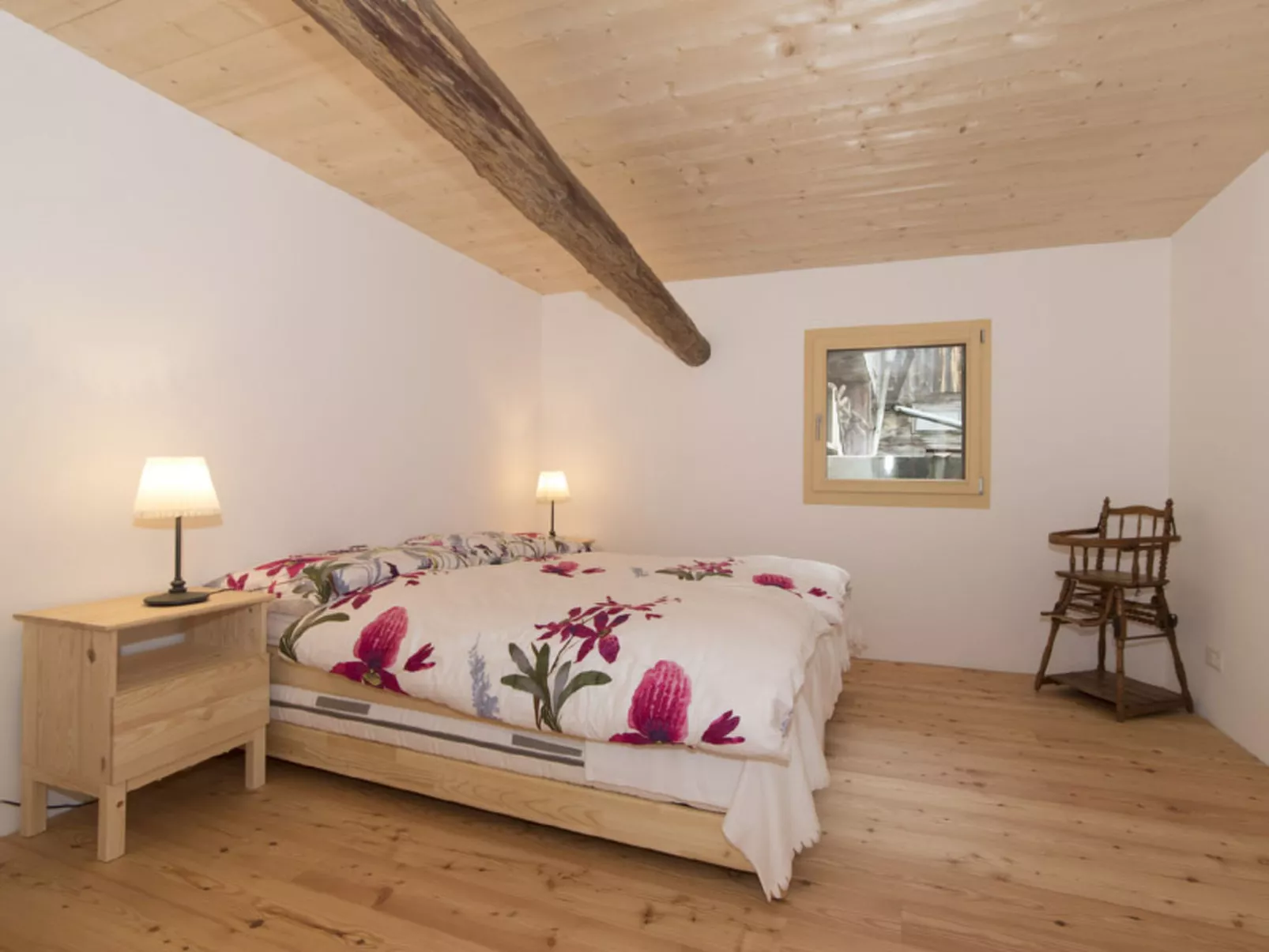 Haus La Grobla, (Donat). - Binnen
