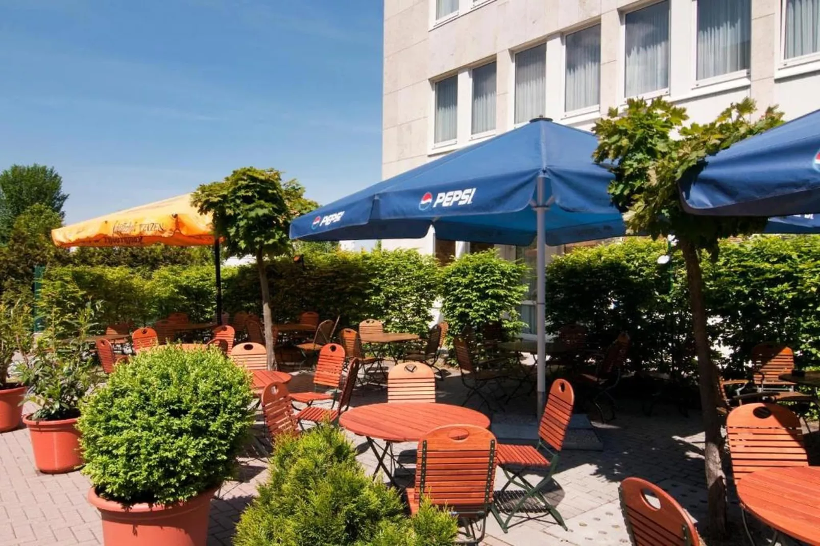 Holiday Inn Frankfurt Neu-Isenb - Premium Twin Room - Faciliteiten