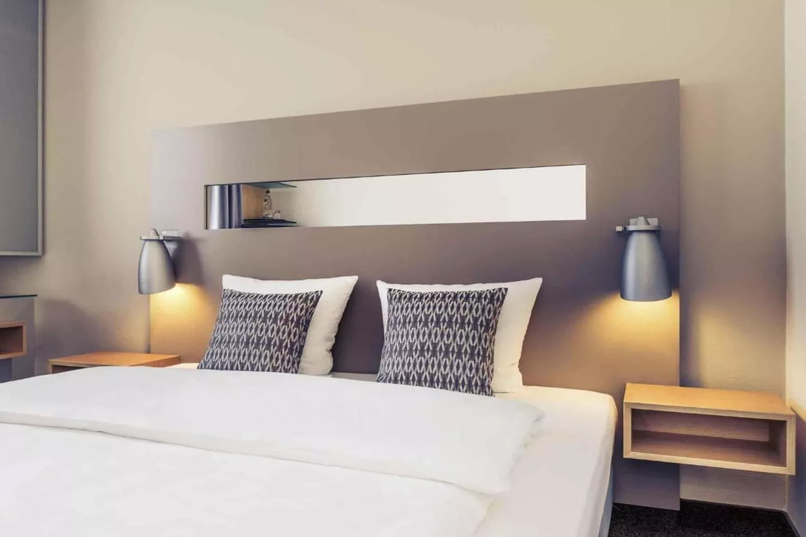 Hotel Düsseldorf - Double Room - Slaapkamer