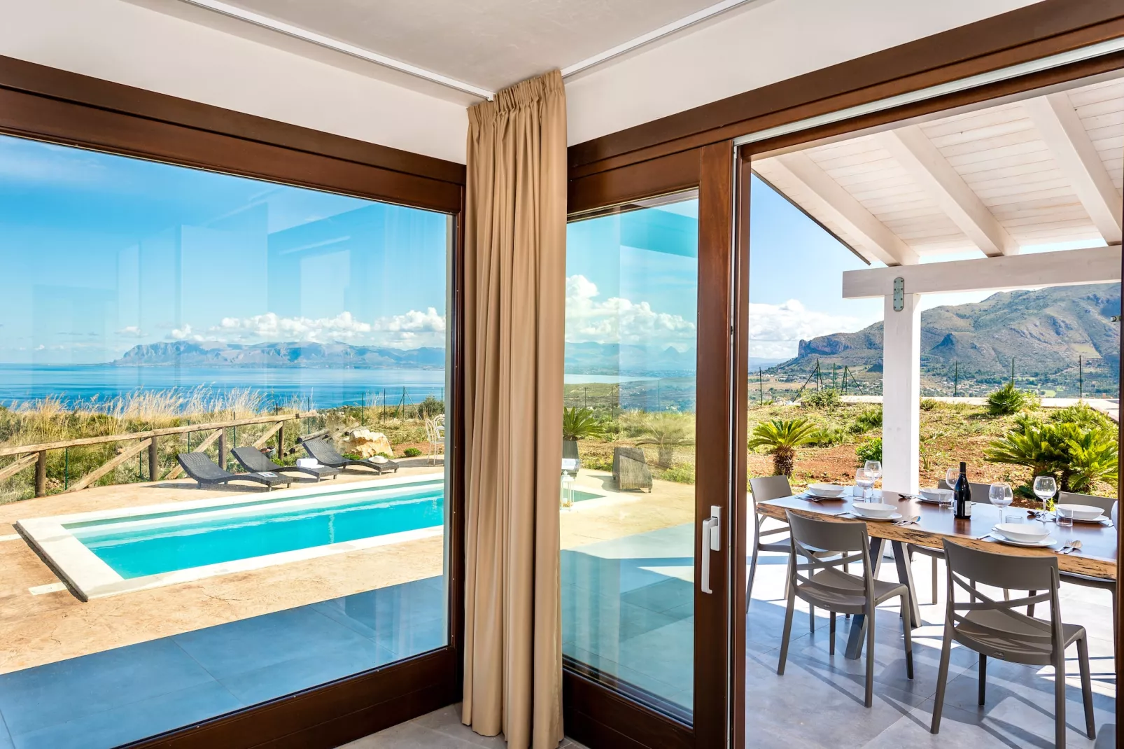 Rocchi Livreri Sei - Terrasbalkon
