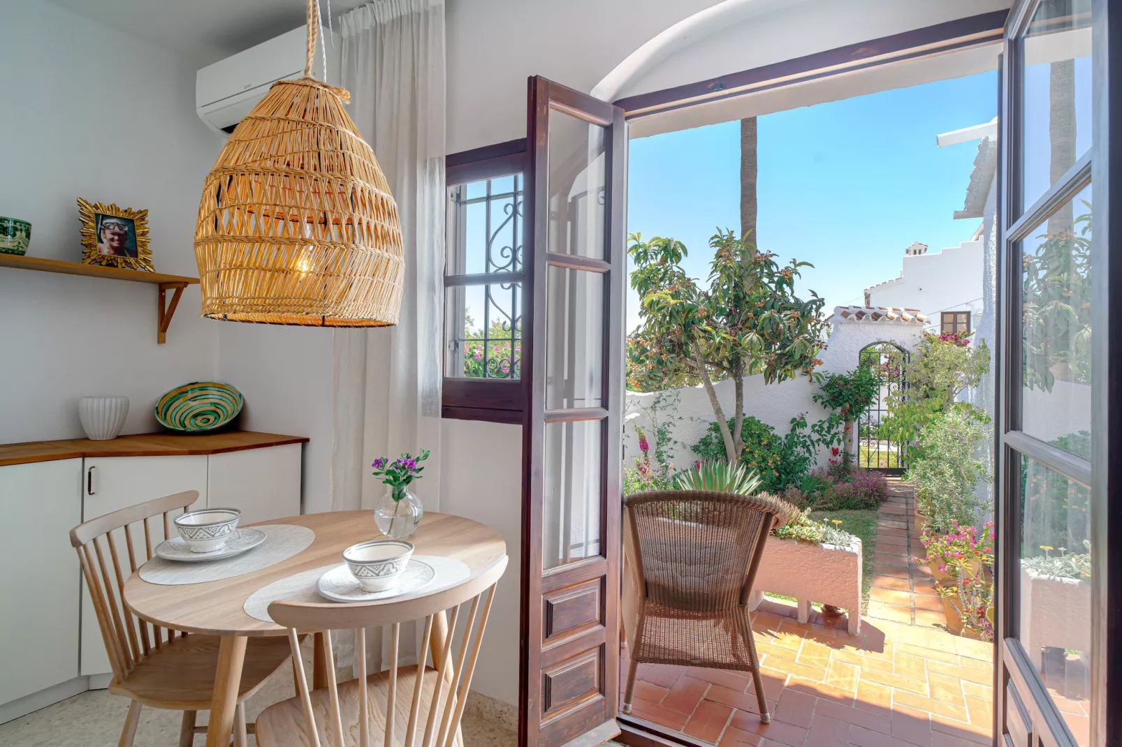 Capistrano Village Casa Emma by Casasol - Eetkamer