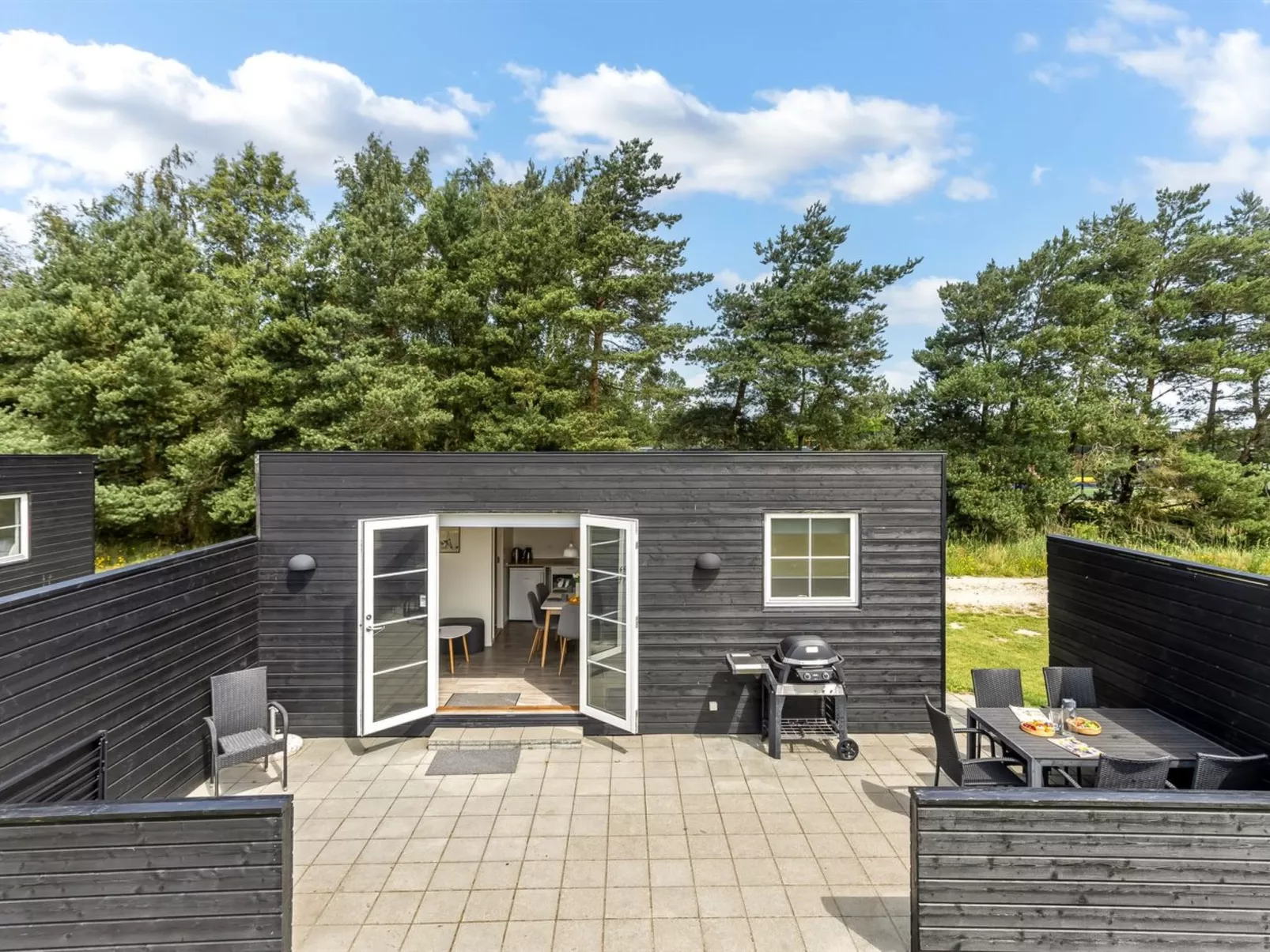 "Fay" - 900m from the sea - Buiten