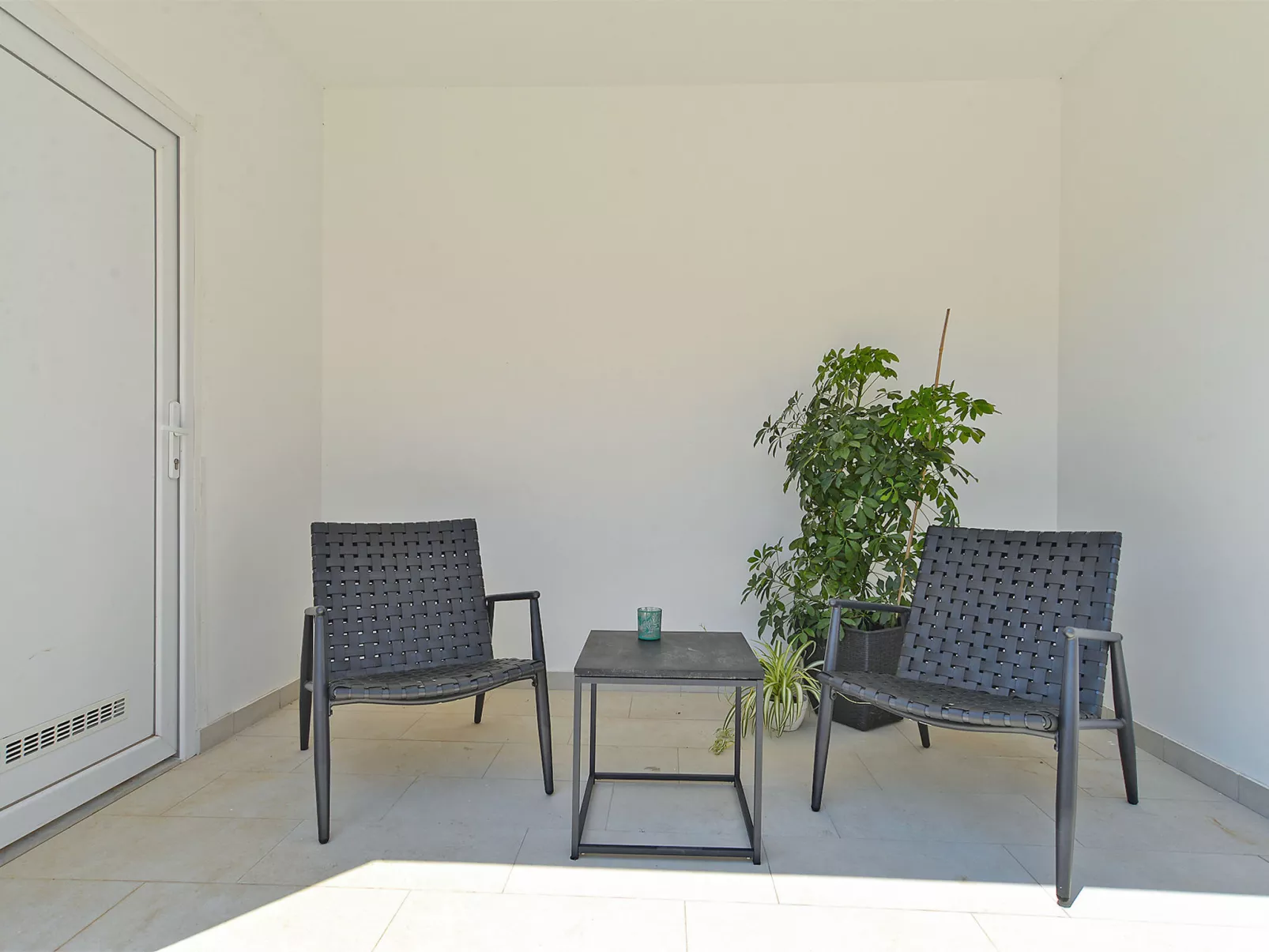 House 2194 - Buiten