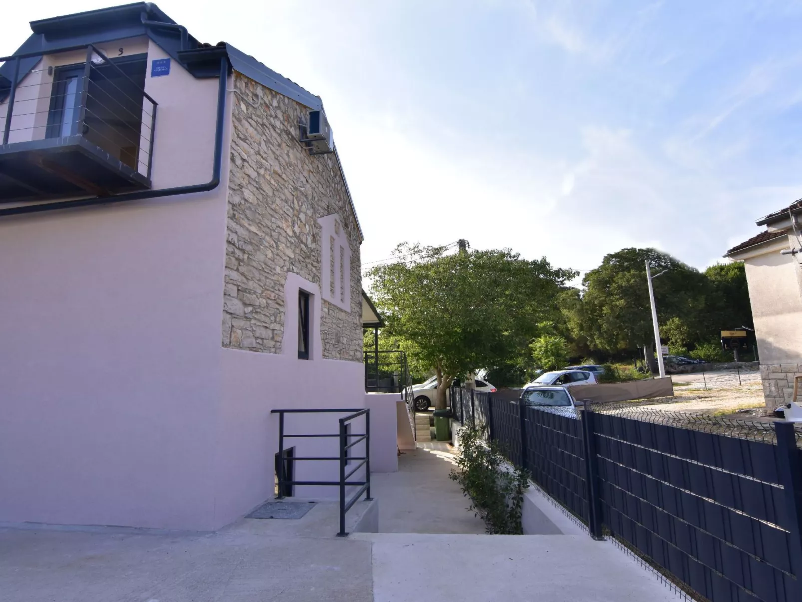 Studio Apartment Fenix 4 - Image-tags.info