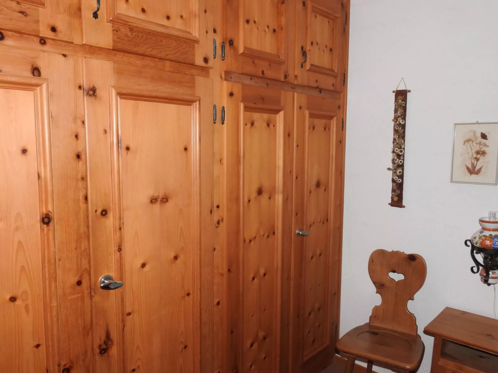 Ner B / Hartl, (Flims Dorf). 2.5 Zimmerwohnung - Binnen