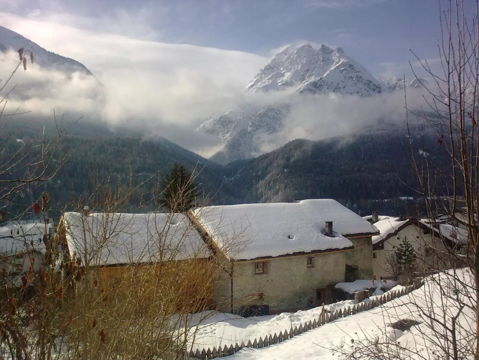 Chasa Allegra, (Scuol). - Buiten