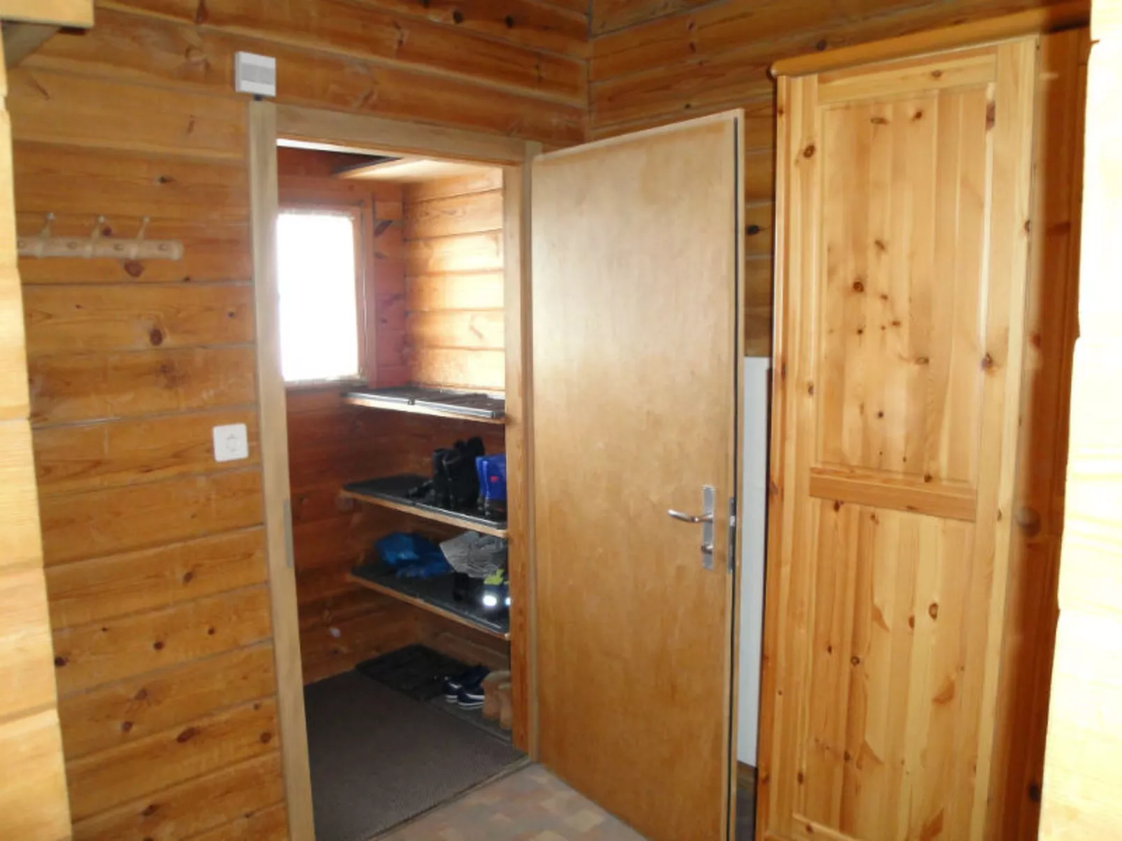 Gadola, Obersaxen-Meierhof, (Obersaxen). - Binnen