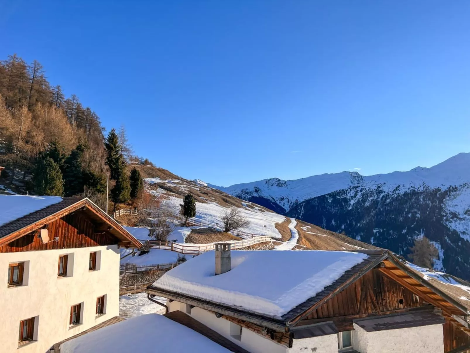 Bergblick-Craistas, (Sta. Maria - Santa Maria Val Müstair). - Buiten