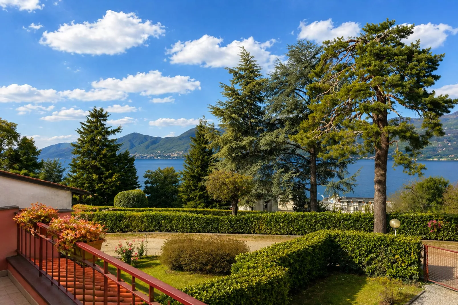 VC03/3 - Villa Castiglioni - Uitzicht zomer