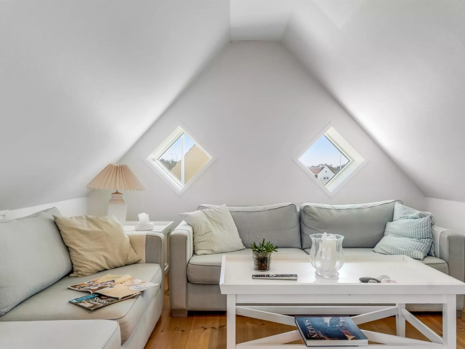 "Hialmar" - 400m from the sea - Binnen