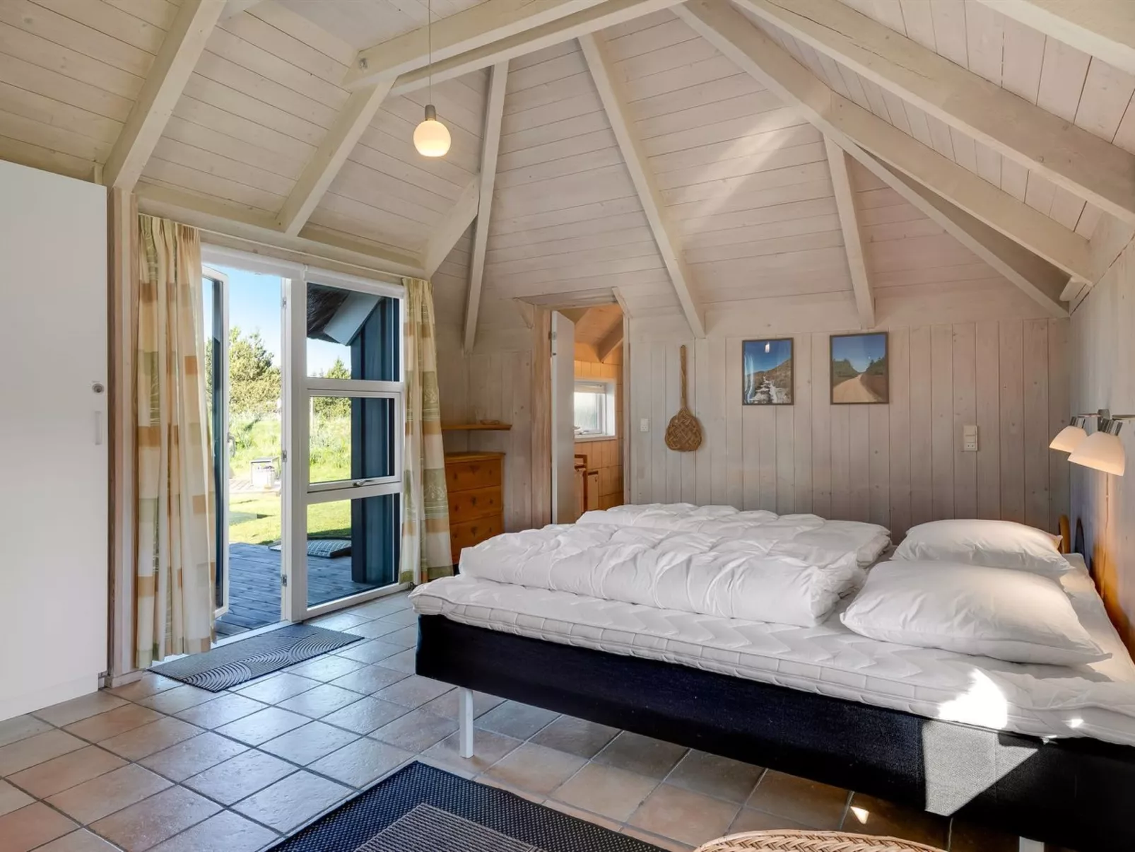 "Ansine" - 1.2km from the sea - Binnen