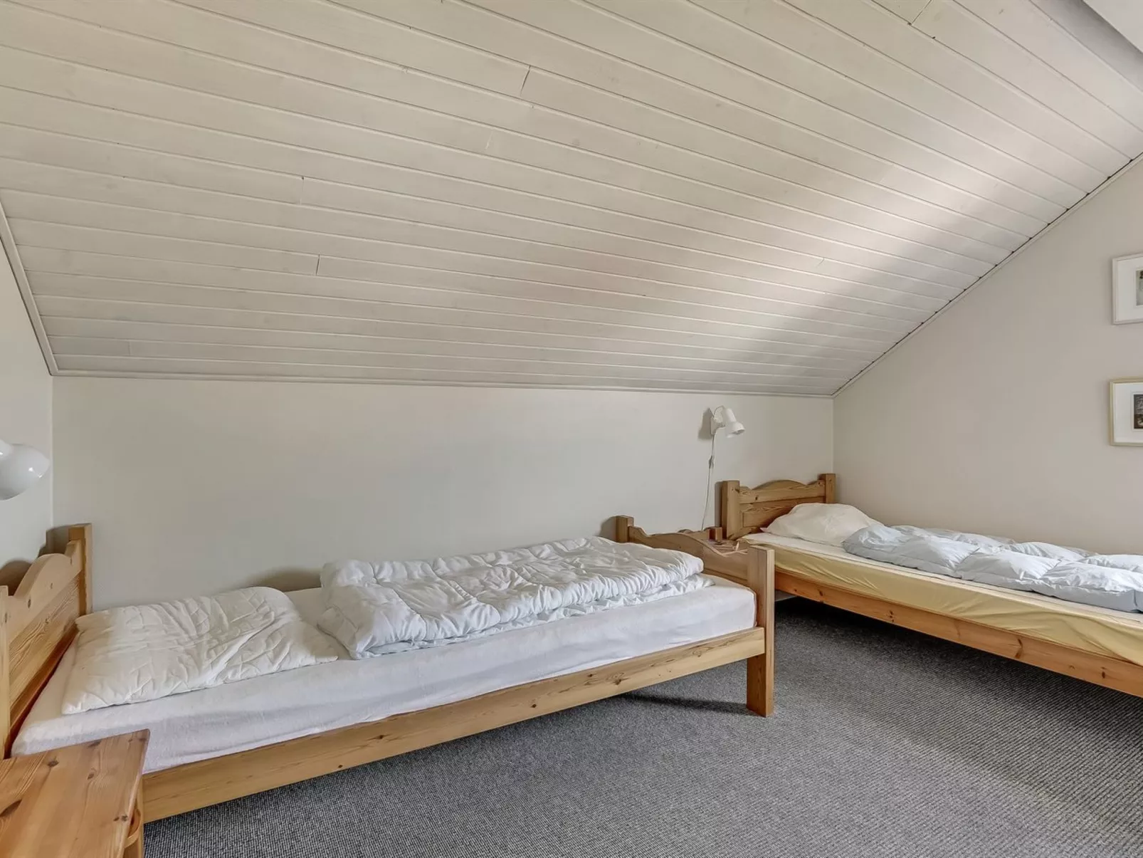 "Palni" - 2.3km from the sea - Binnen