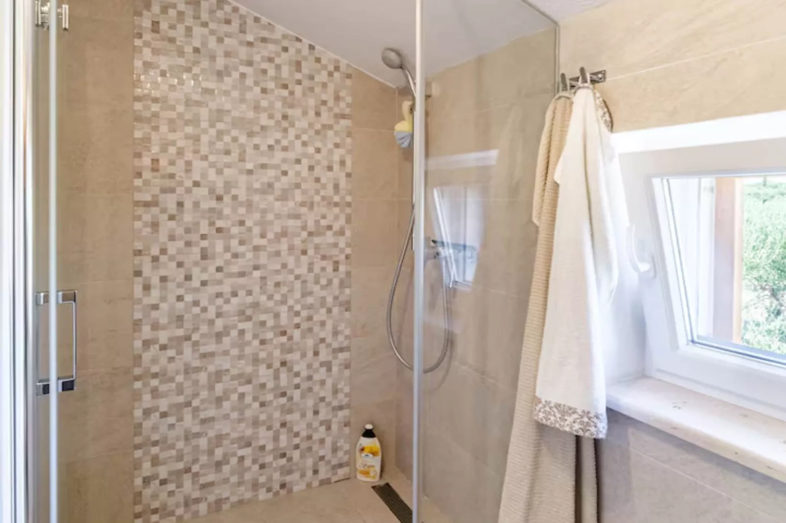 Holiday home House of the Sun - Three Bedroom Holiday Home with Pool - Badkamer