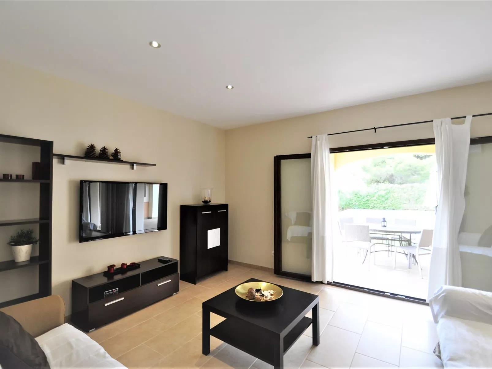 VILLA MONICA en barrio residencial de Cala Pi para 6 personas con piscina priva - Binnen