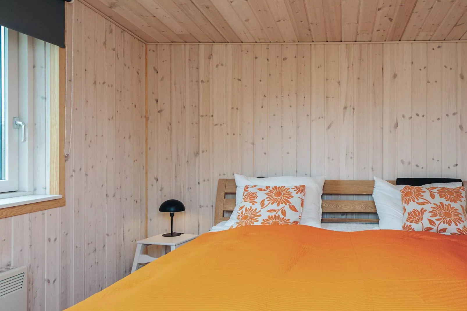 Vakantiehuis aan zee met privé-bijgebouw - Binnen