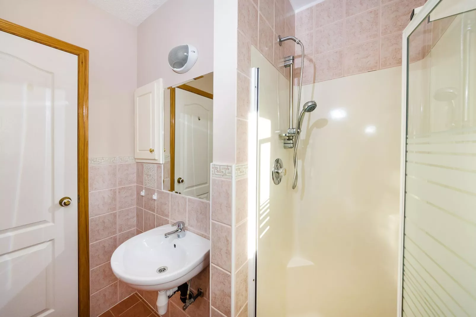 Beachfront apartment Mareo 4 - Badkamer