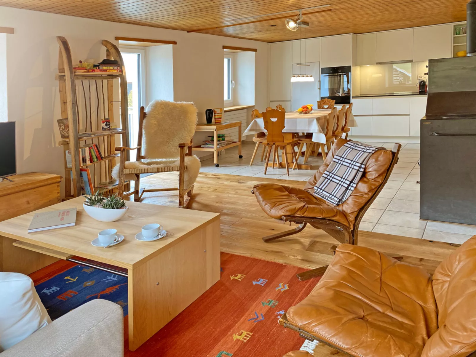 Casa Radieni, Flond, (Flond), 37000B - Binnen