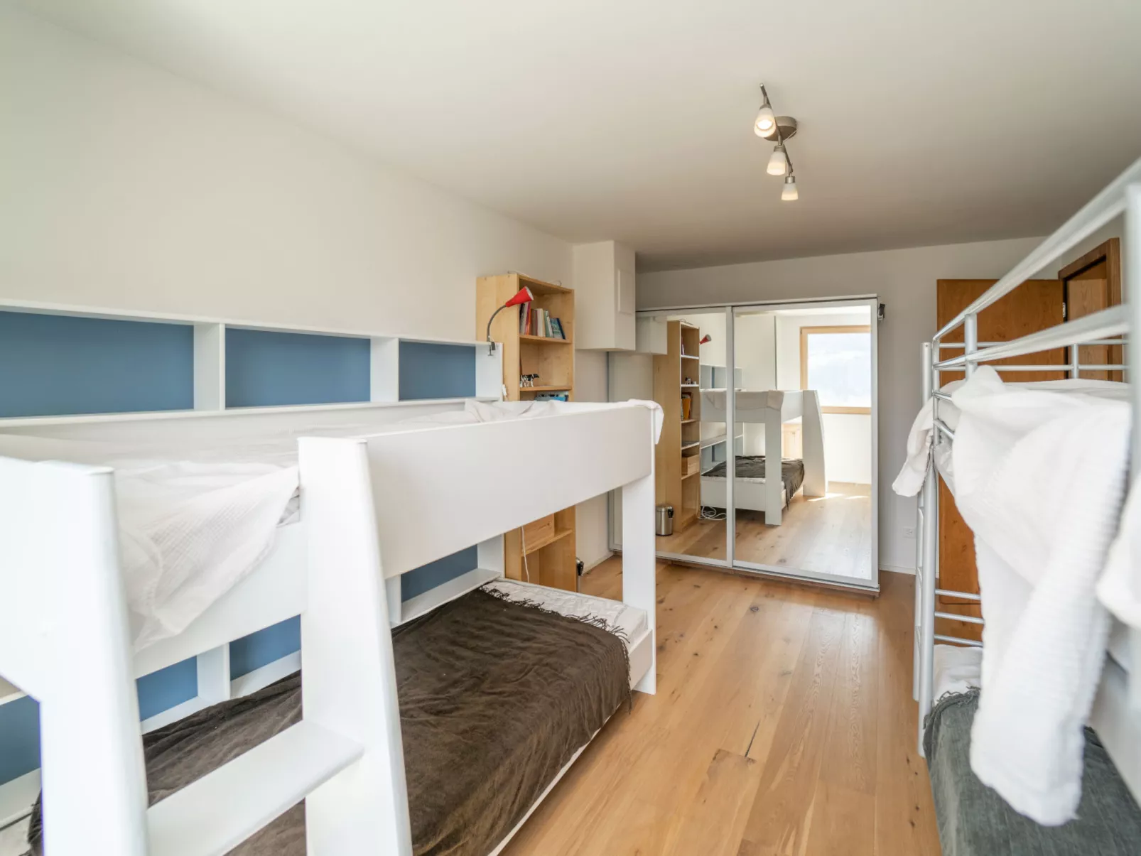 Casa Moma, Morissen, (Morissen). - Binnen