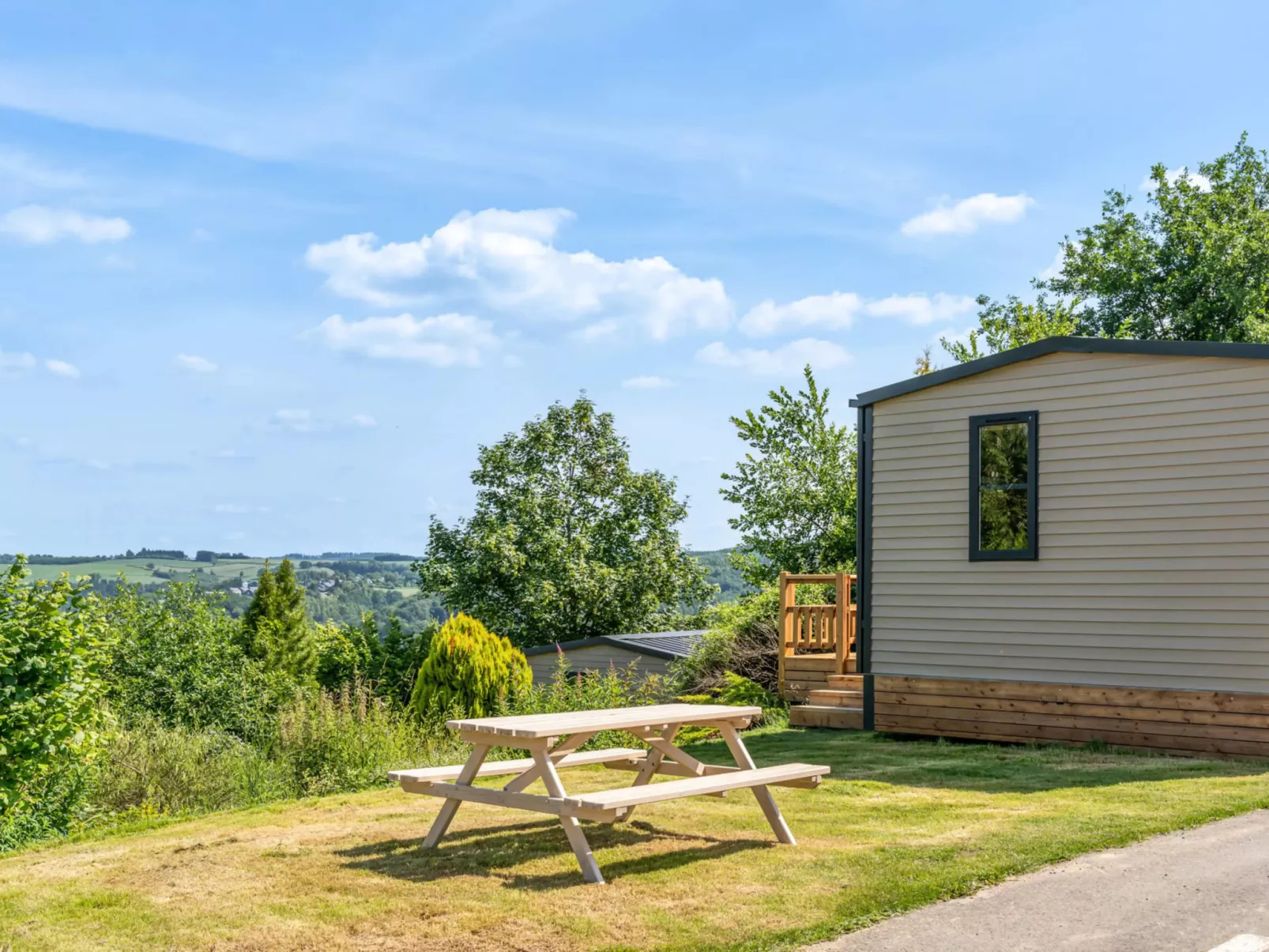 Camping Papillon Bouillon - Vakantiehuis ChaliBou - Buiten