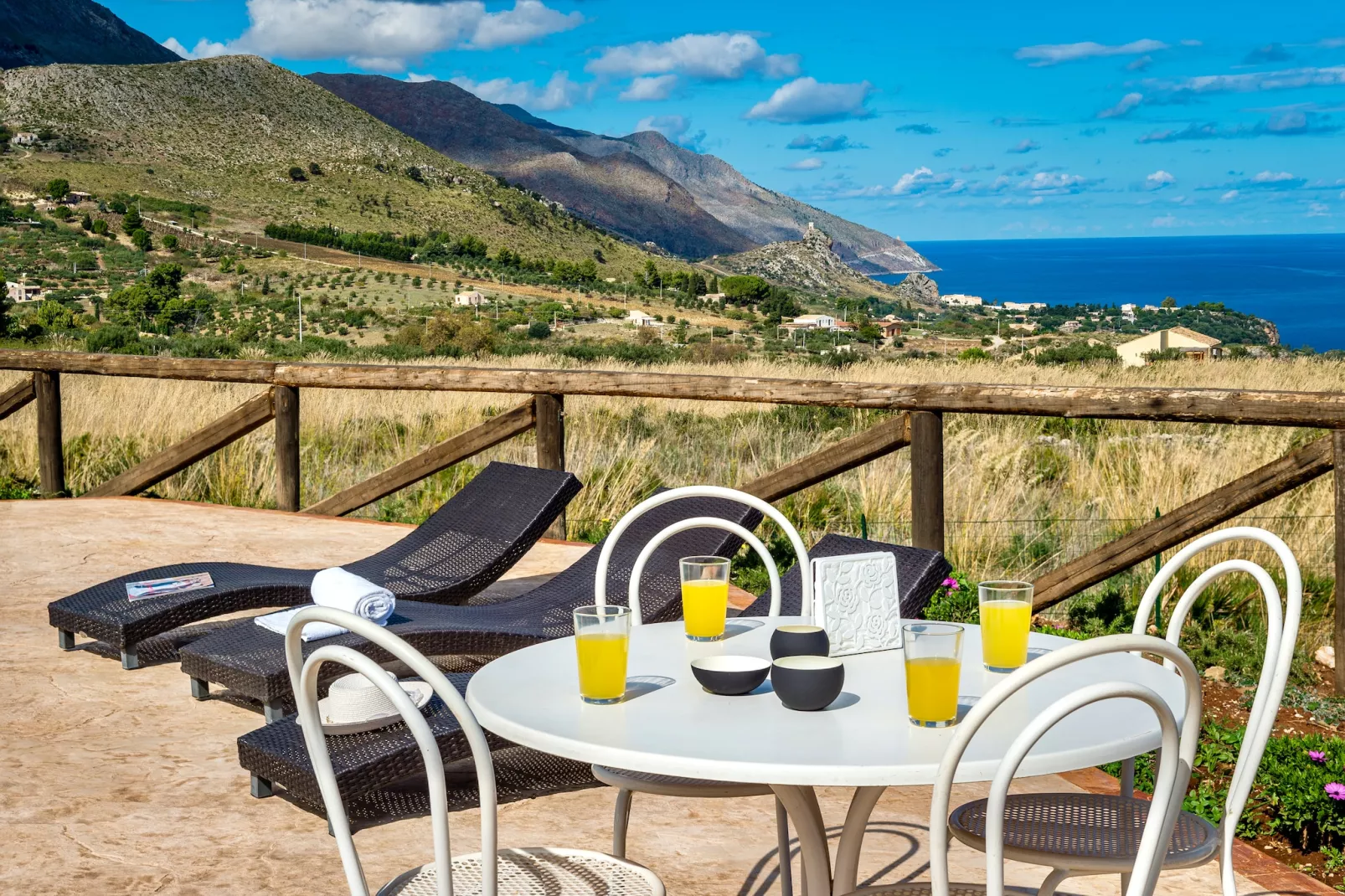 Rocchi Livreri Sei - Terrasbalkon