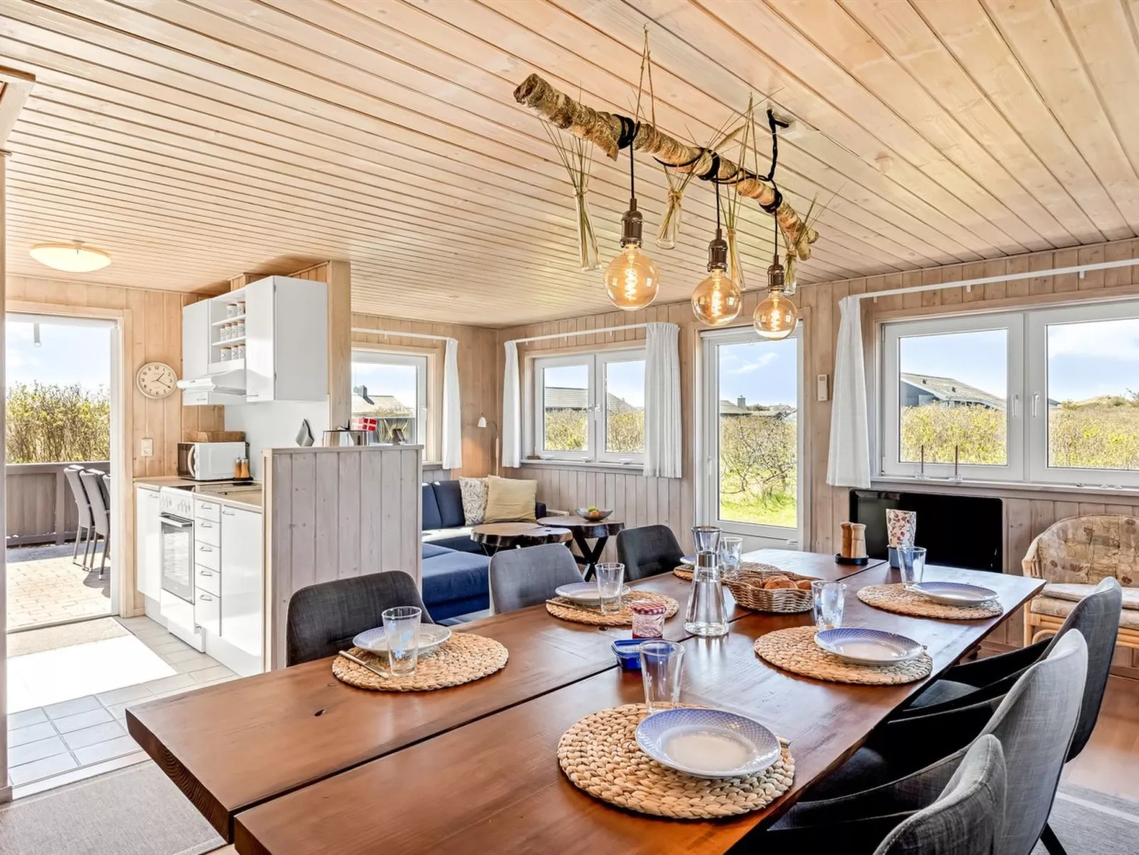 "Loryleimis" - 300m from the sea - Binnen