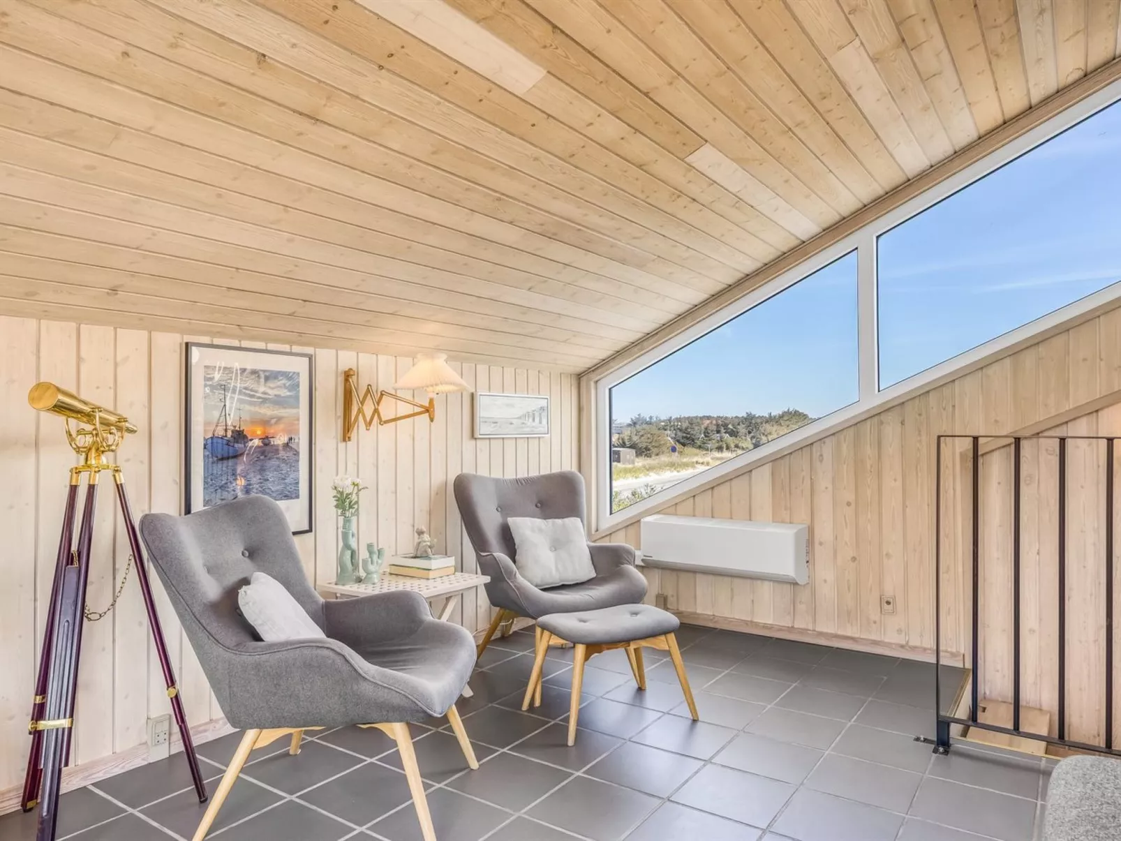 "Doritea" - 50m from the sea - Binnen