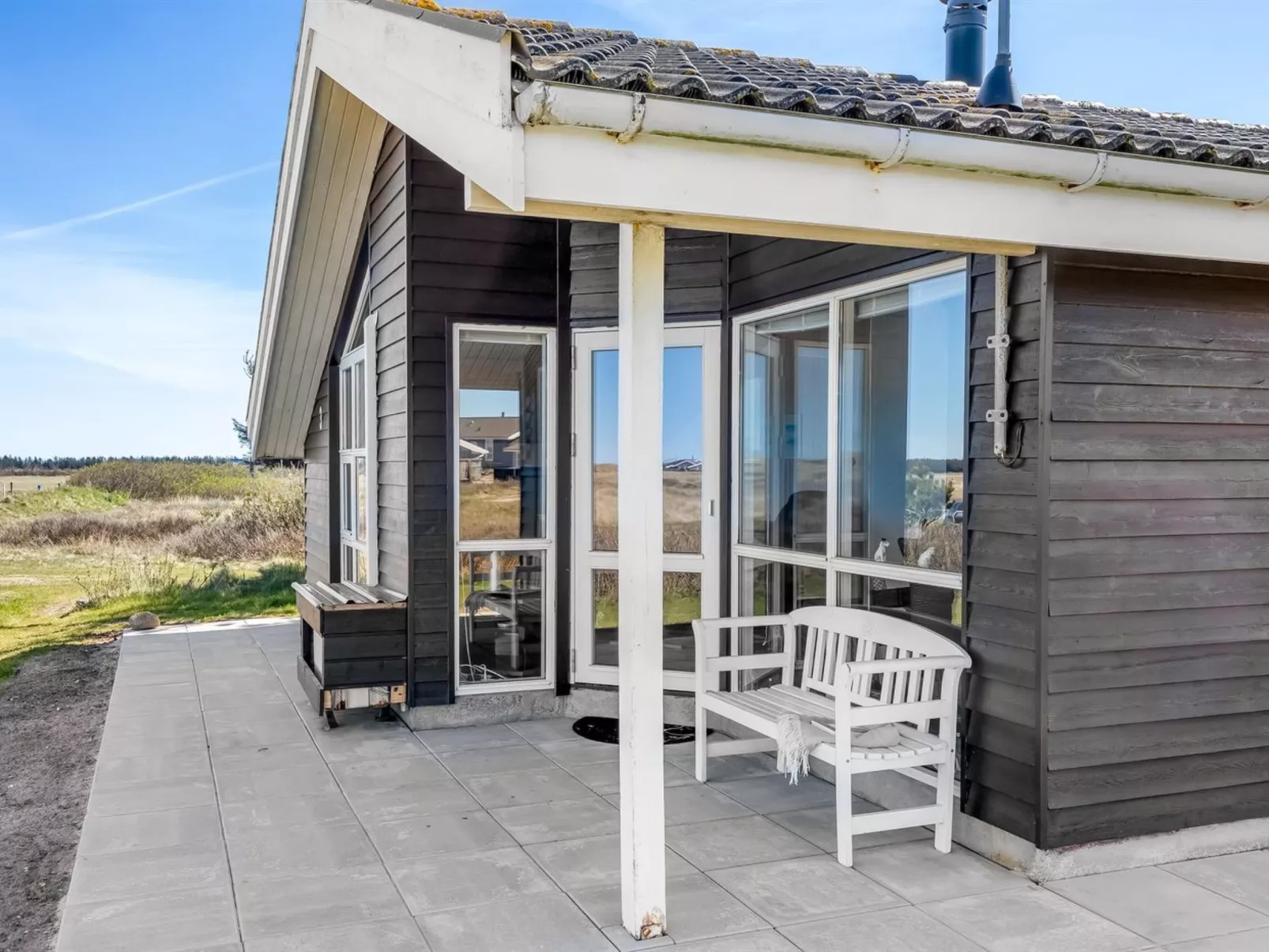 "Zuhra" - 250m from the sea - Buiten