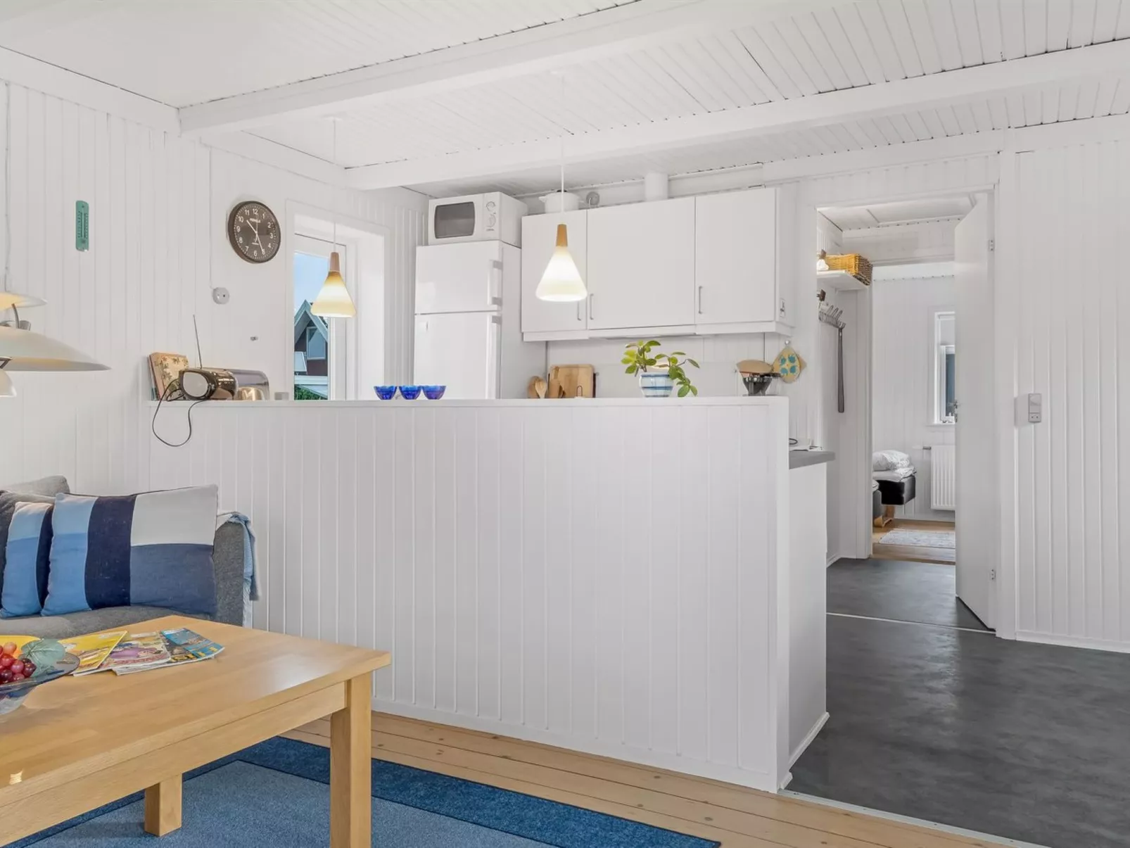 "Tinka" - 100m from the sea - Binnen