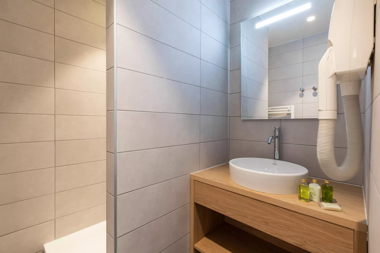 Village Club MMV Plagne 2000  Room for 3 people - Badkamer