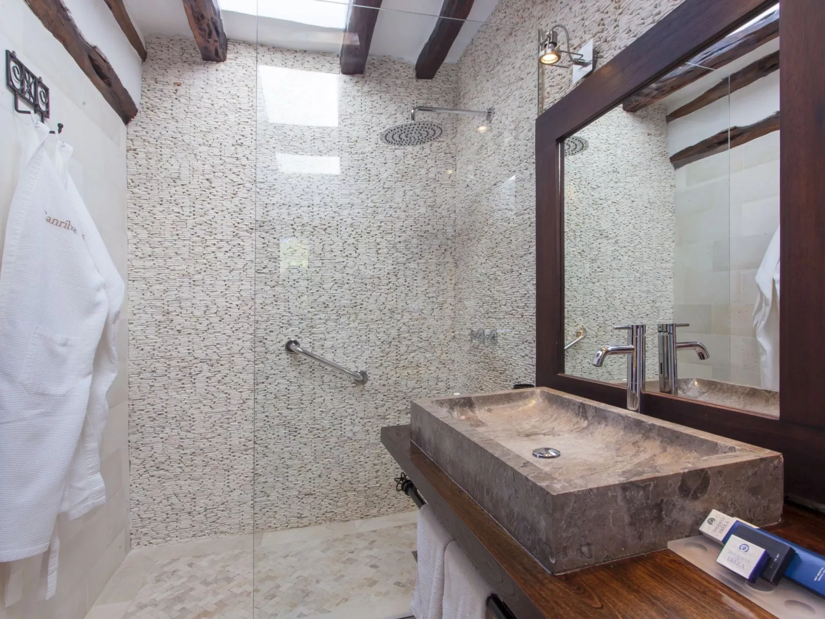 VILLA CAN RIBES - IBIZA LUXURY by Priority - Binnen