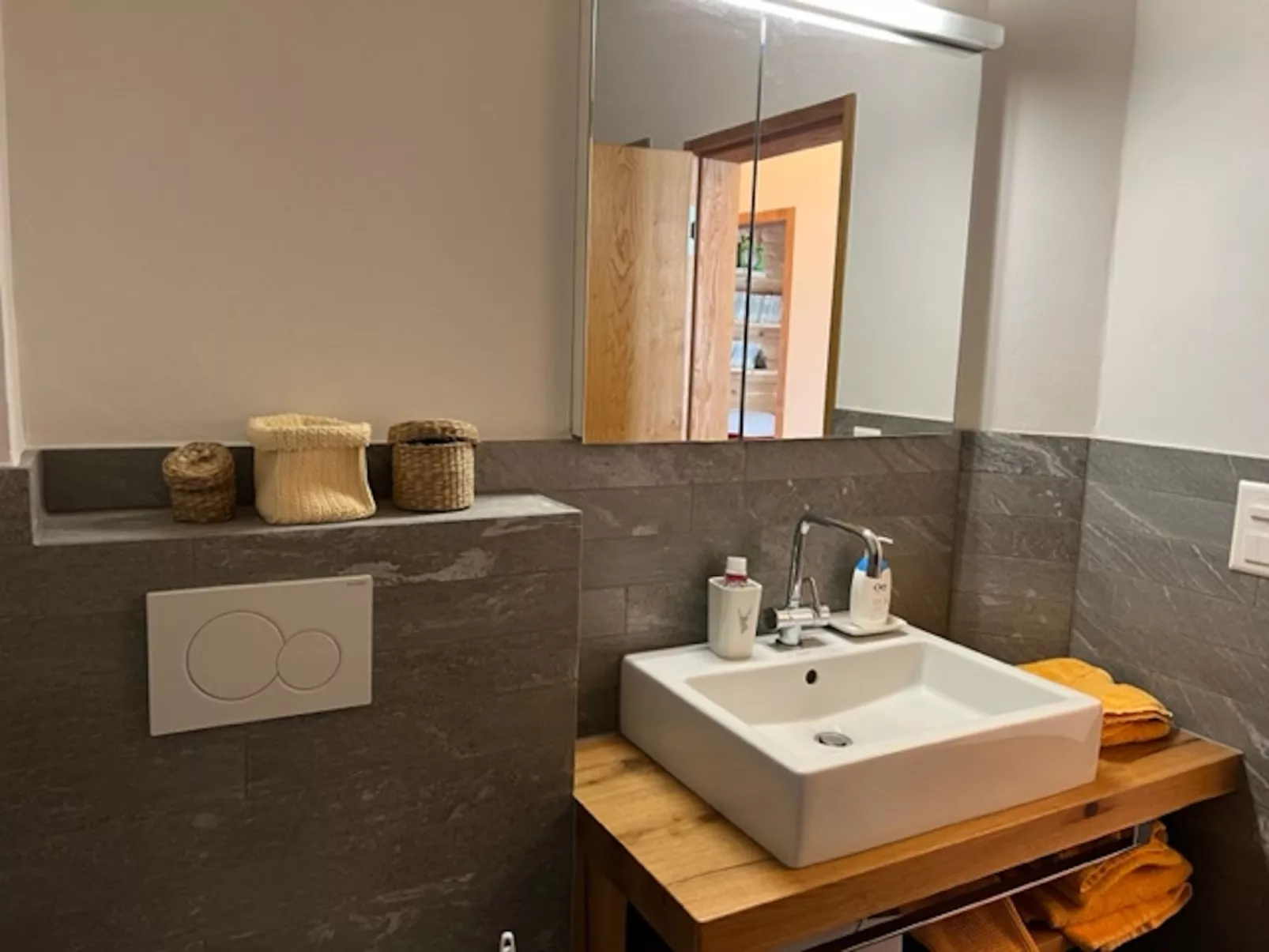 Hirtegga 1, Obersaxen-Miraniga, (Obersaxen). - Binnen