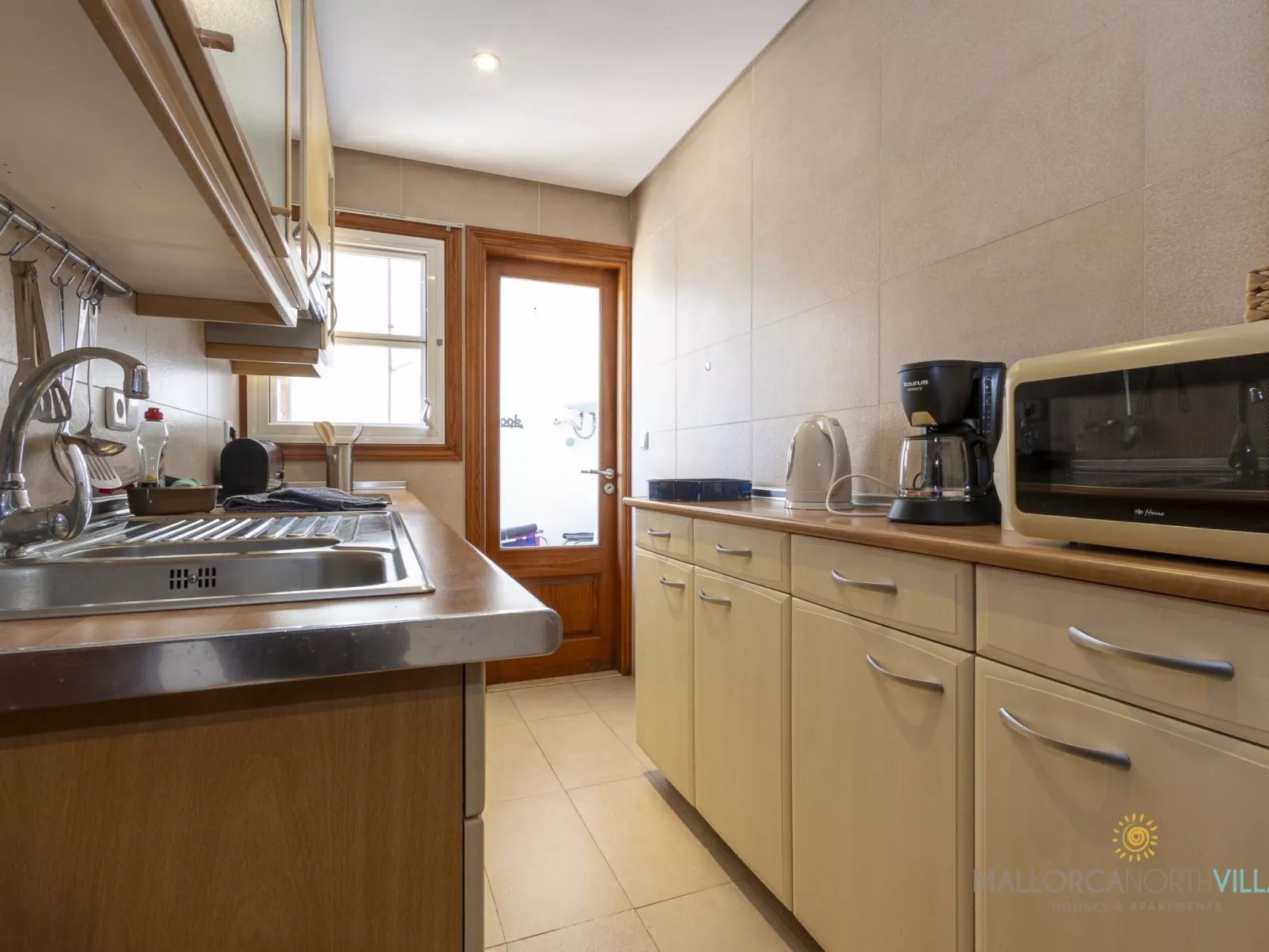 Apartamento Tonia: Cerca del Pine Walk - Binnen