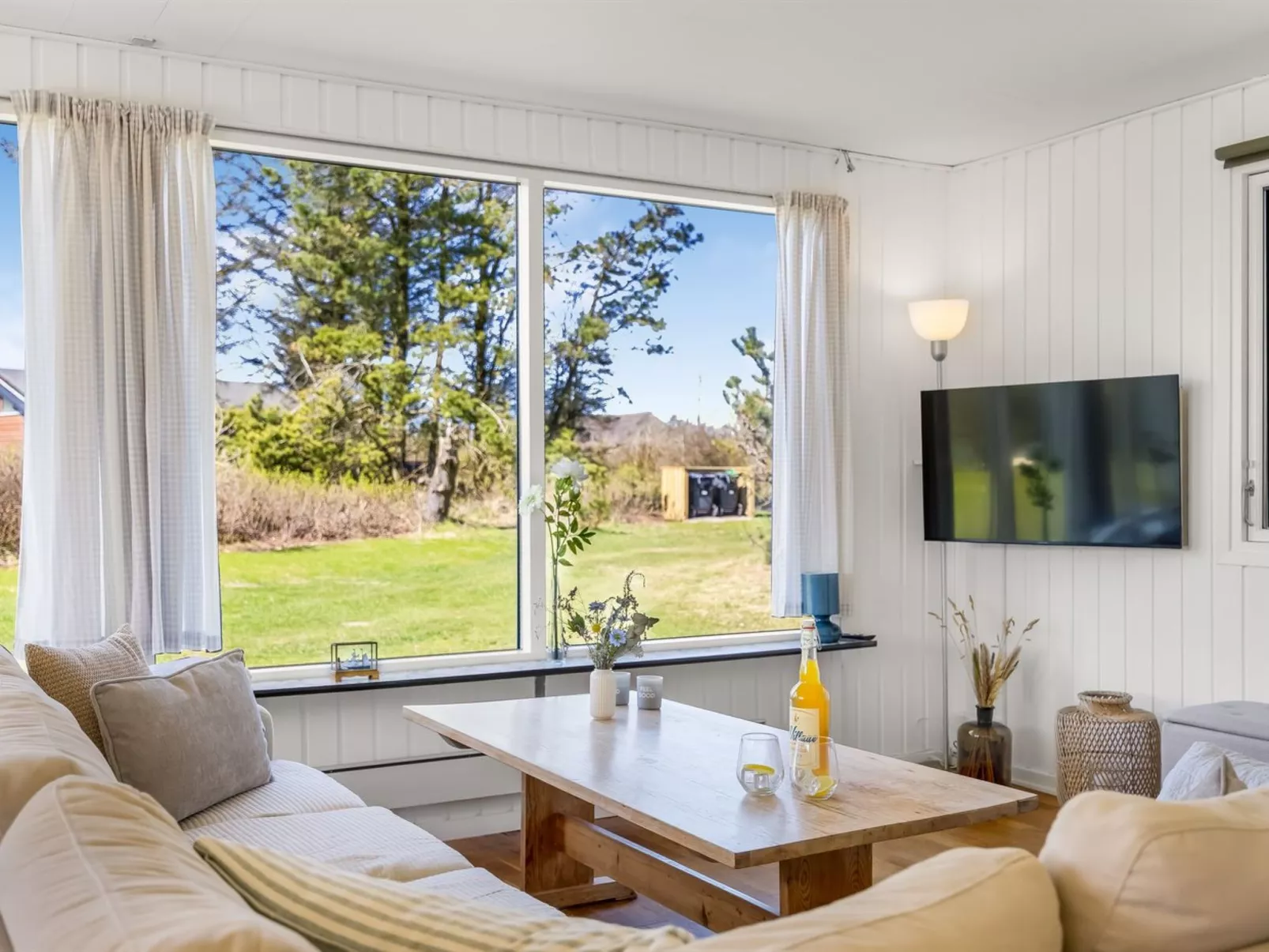 "Toti" - 500m from the sea - Binnen