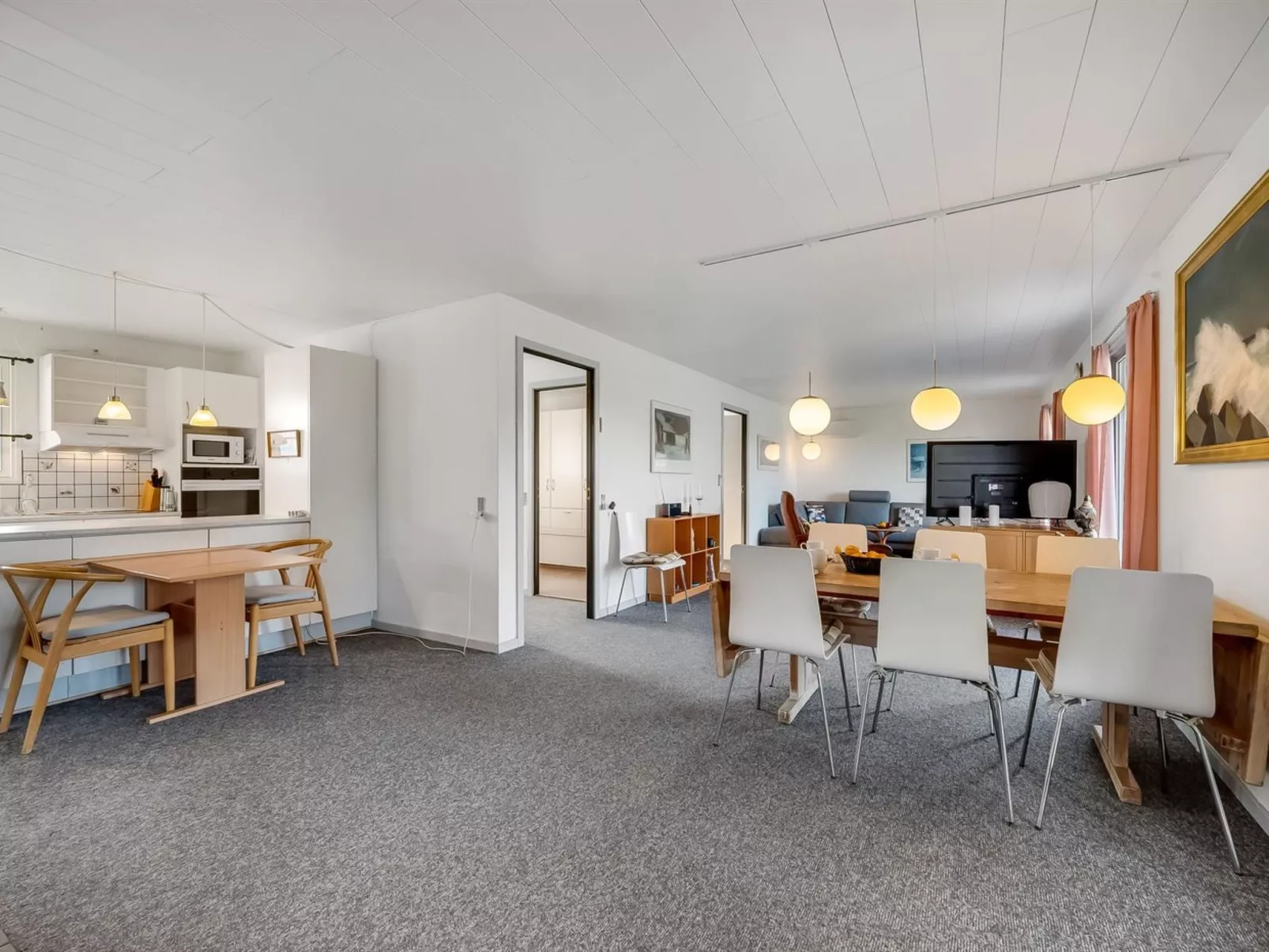 "Mads" - 400m from the sea - Binnen