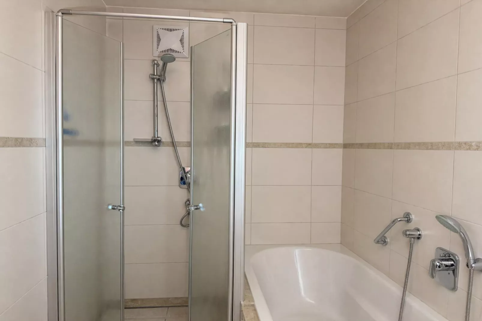 Apartment 1 / Hollersbach - Badkamer