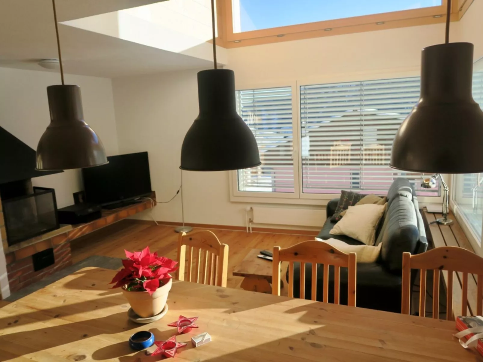 Casa Segnas/Lindt, (Segnas). - Binnen