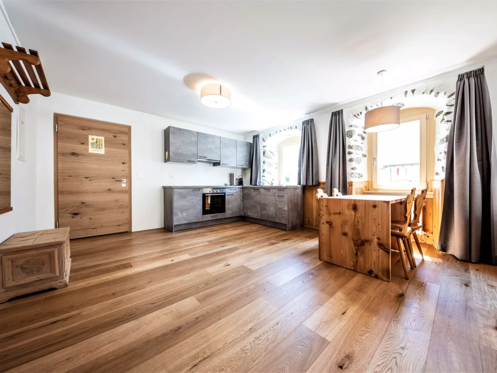 Hotel Münsterhof, (Müstair). - Binnen