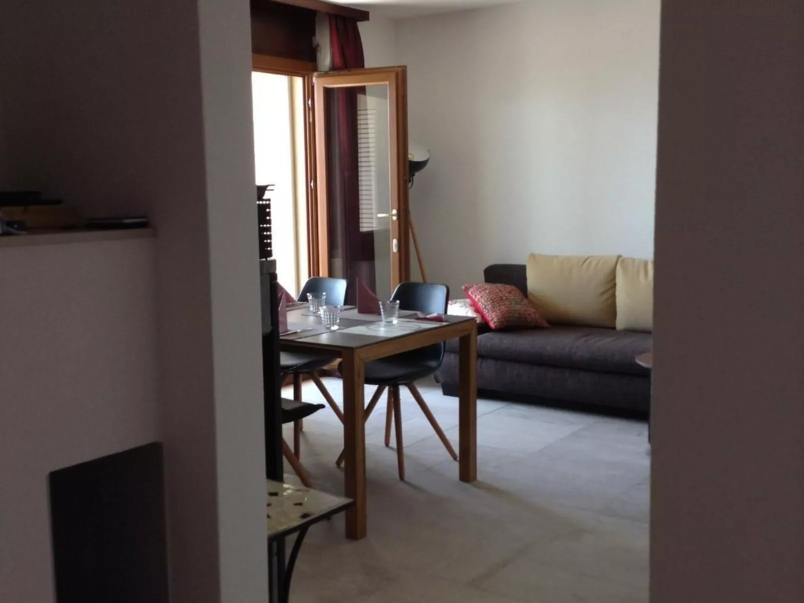Neue 2 1/2-Zimmer-Ferienwohnung Crans-Montana - Randogne - Binnen