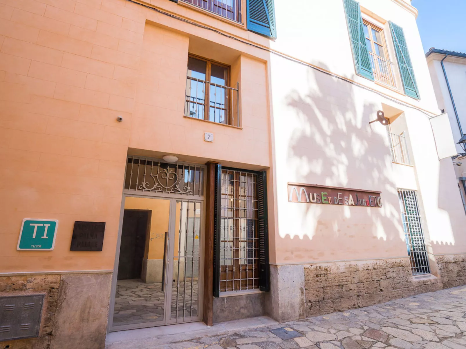 VINTAGE PALMA PALACE (SUPERIOR 4) TI/200 - Buiten